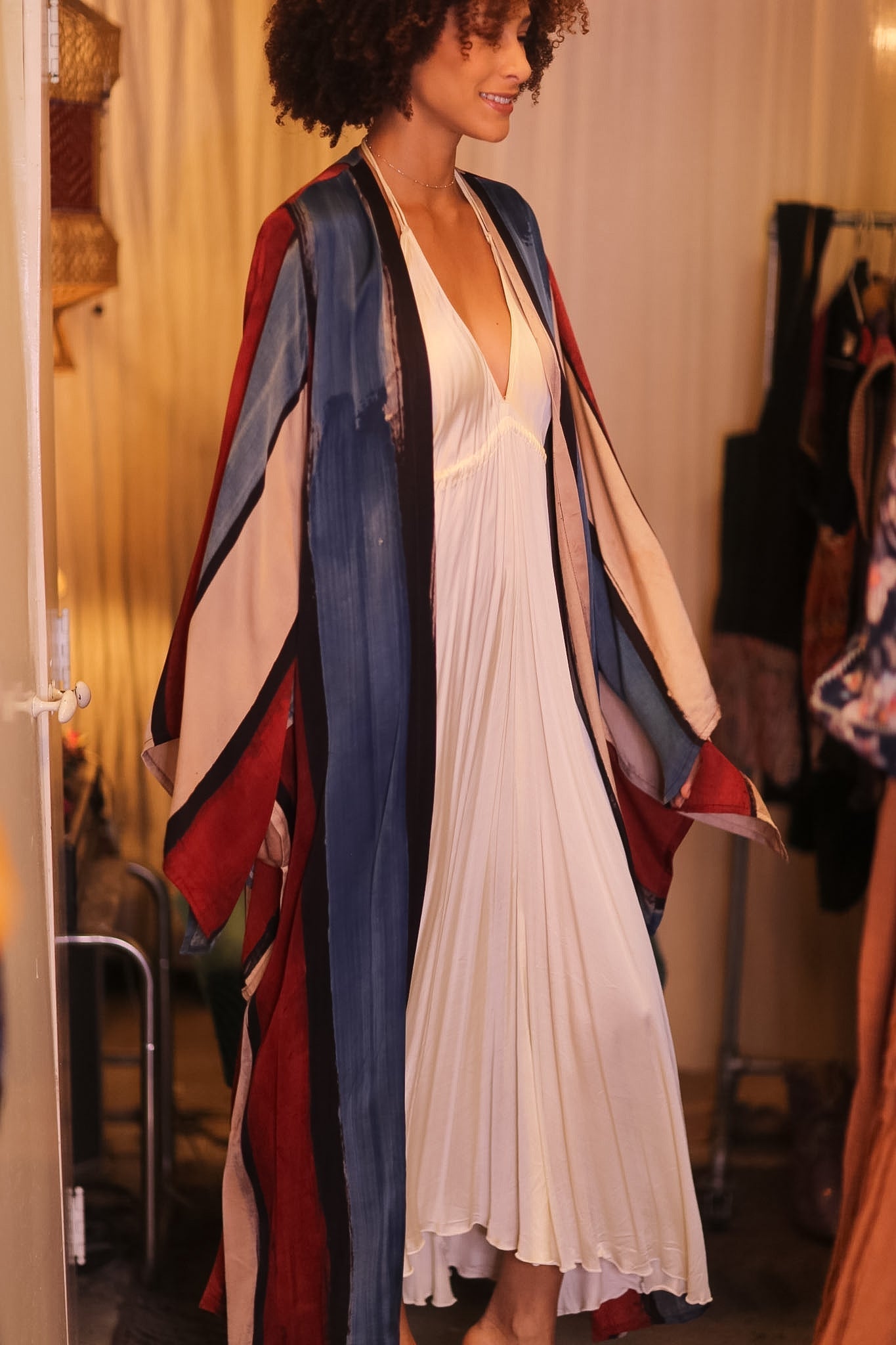 SILK WING KIMONO PINA KAWKO - MOMO STUDIO BERLIN - Berlin Concept Store - sustainable & ethical fashion