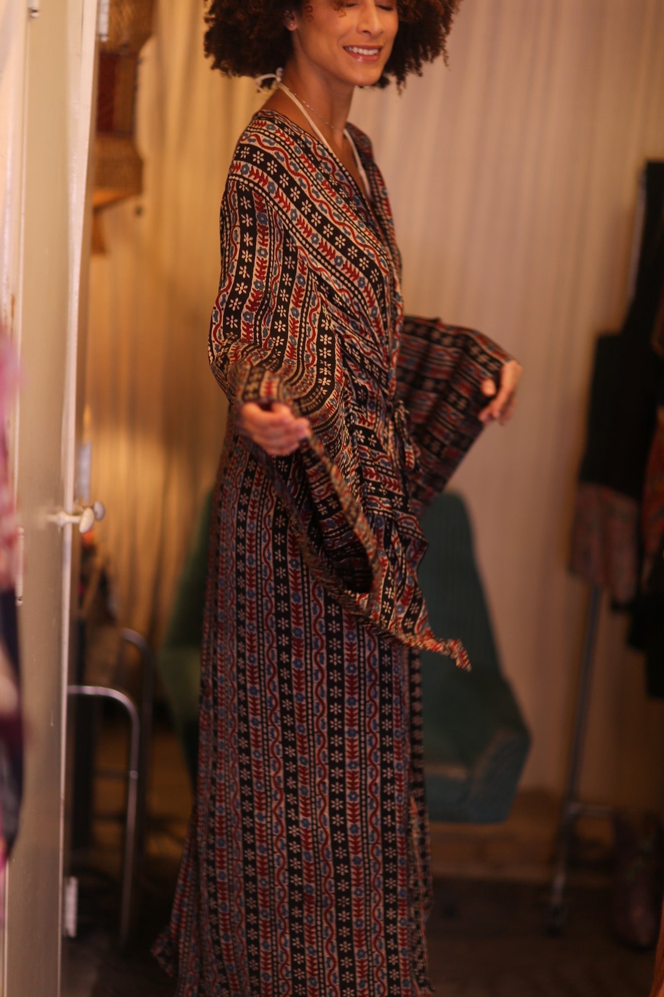 SILK WING KIMONO PINA KYOTN - MOMO STUDIO BERLIN - Berlin Concept Store - sustainable & ethical fashion