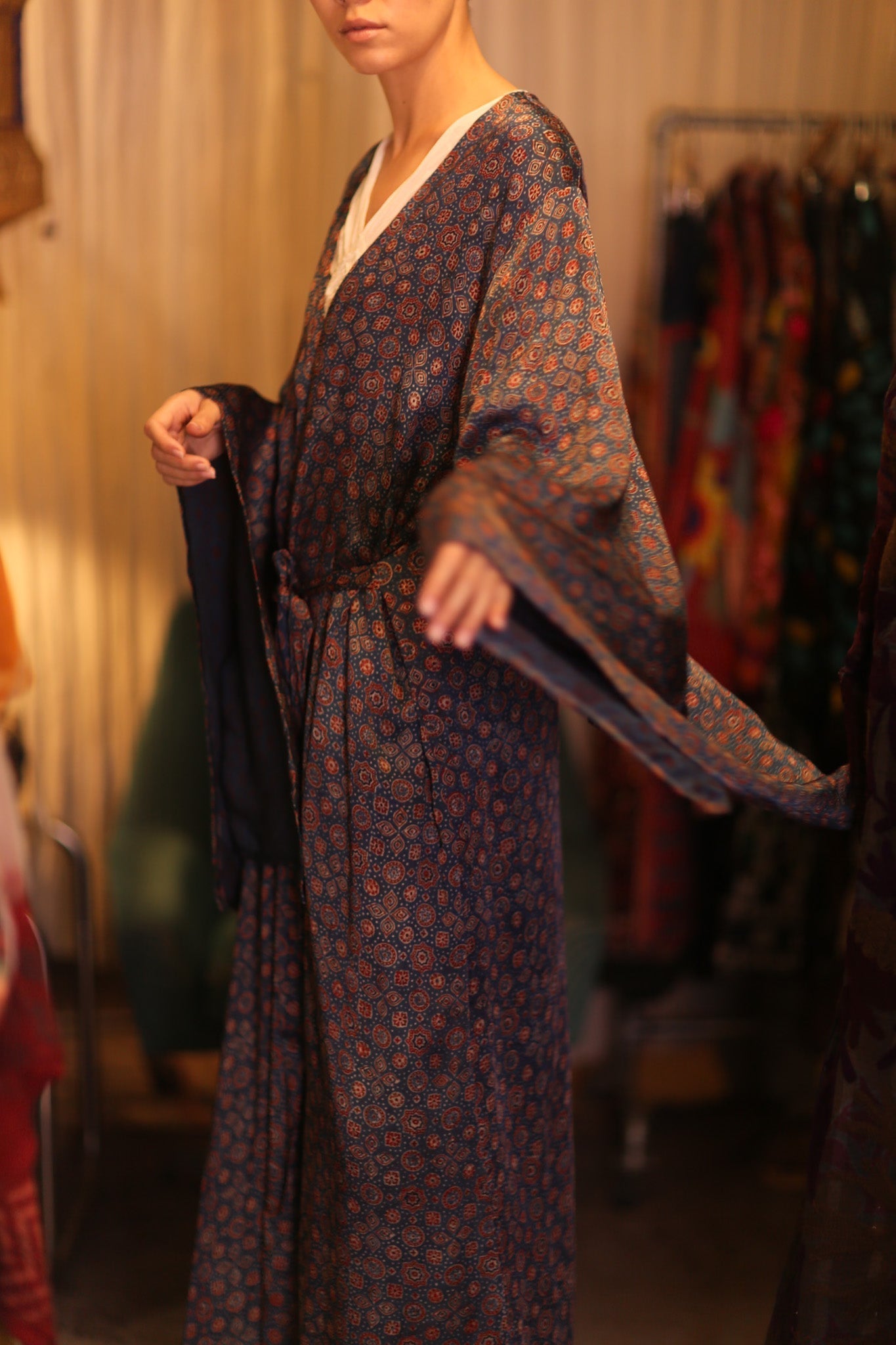 SILK WING KIMONO PINA RISINA - MOMO STUDIO BERLIN - Berlin Concept Store - sustainable & ethical fashion