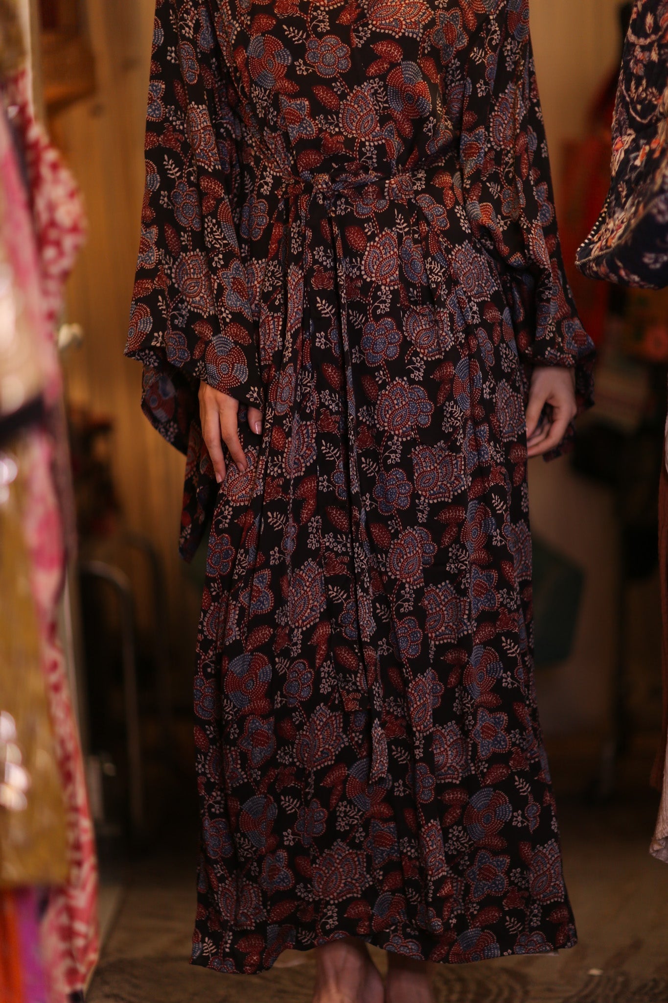 SILK WING KIMONO PINA RUBY - MOMO STUDIO BERLIN - Berlin Concept Store - sustainable & ethical fashion