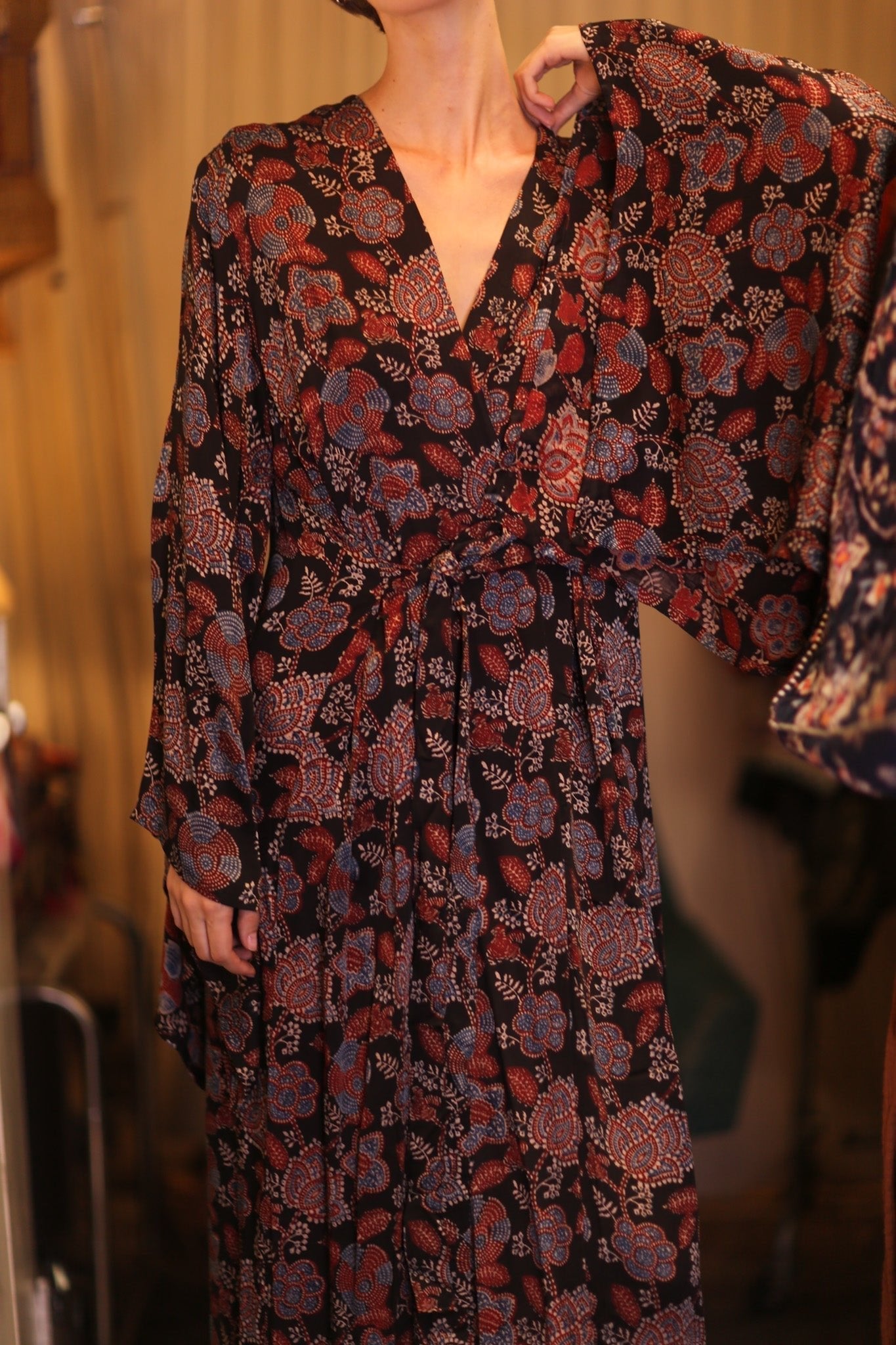 SILK WING KIMONO PINA RUBY - MOMO STUDIO BERLIN - Berlin Concept Store - sustainable & ethical fashion