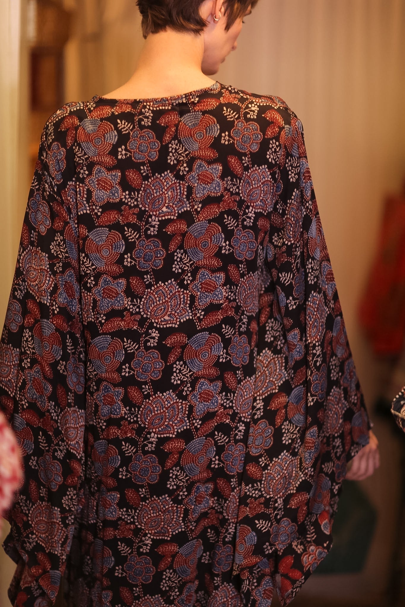 SILK WING KIMONO PINA RUBY - MOMO STUDIO BERLIN - Berlin Concept Store - sustainable & ethical fashion