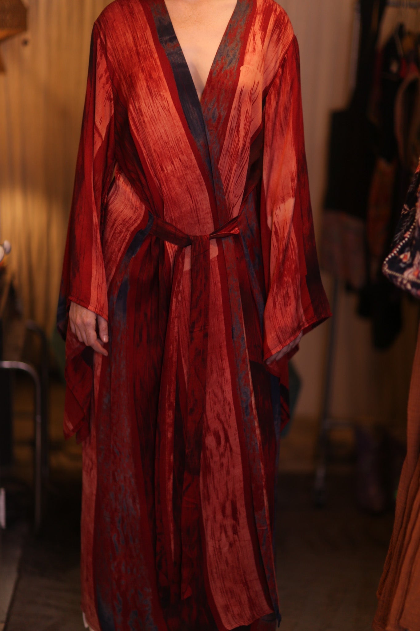 SILK WING KIMONO PINA SAMEE - MOMO STUDIO BERLIN - Berlin Concept Store - sustainable & ethical fashion