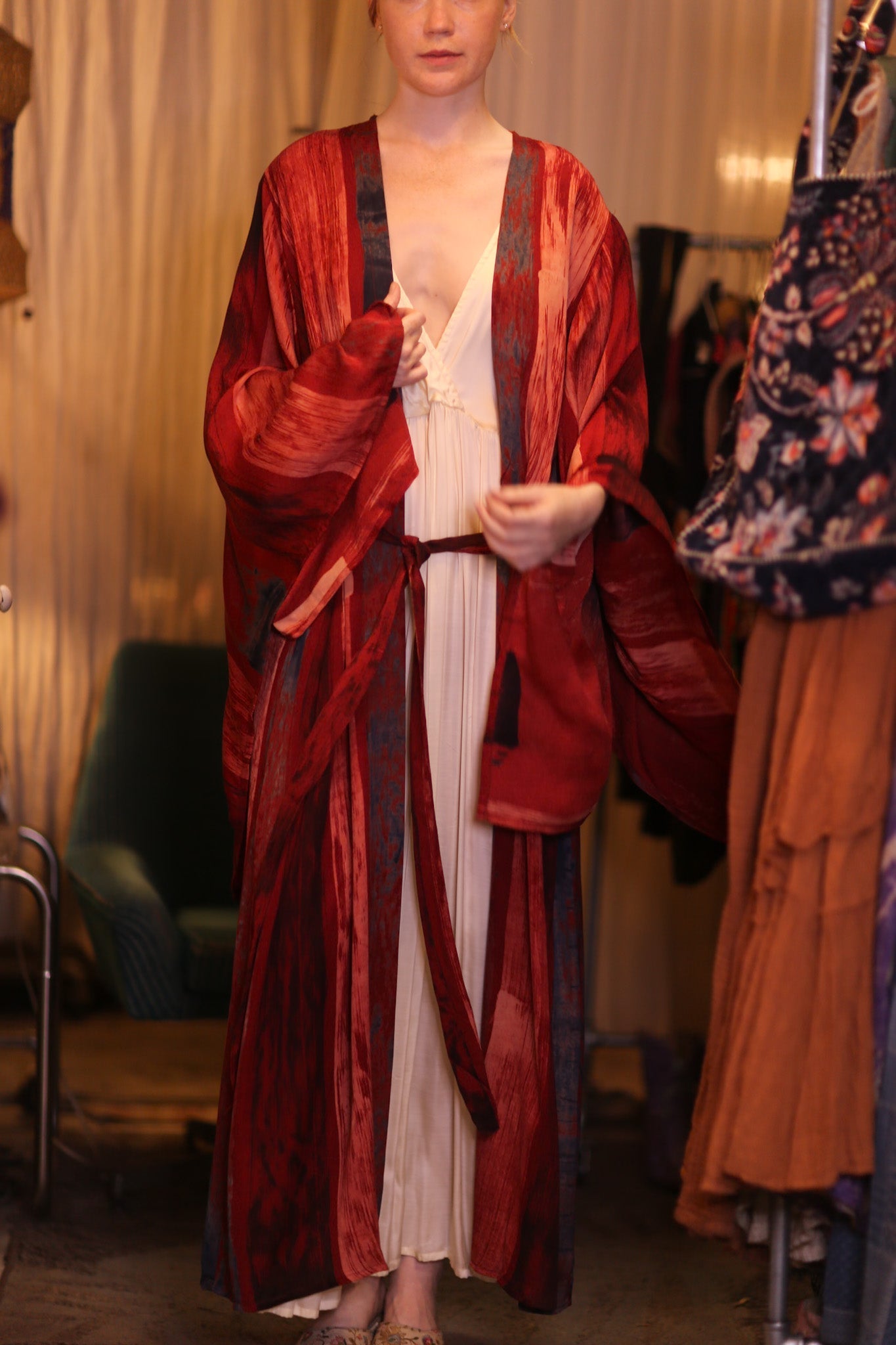 SILK WING KIMONO PINA SAMEE - MOMO STUDIO BERLIN - Berlin Concept Store - sustainable & ethical fashion