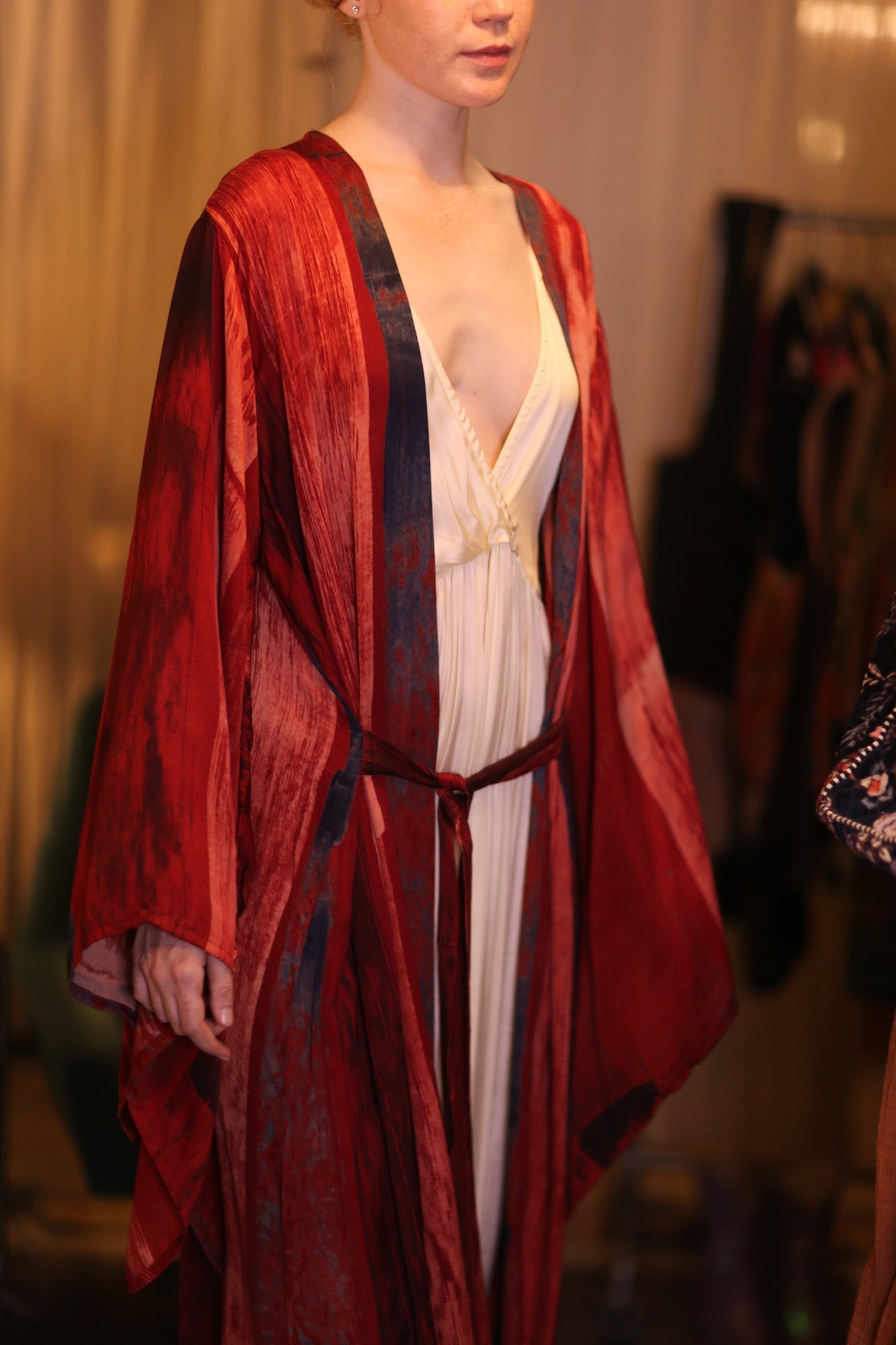 SILK WING KIMONO PINA SAMEE - MOMO STUDIO BERLIN - Berlin Concept Store - sustainable & ethical fashion