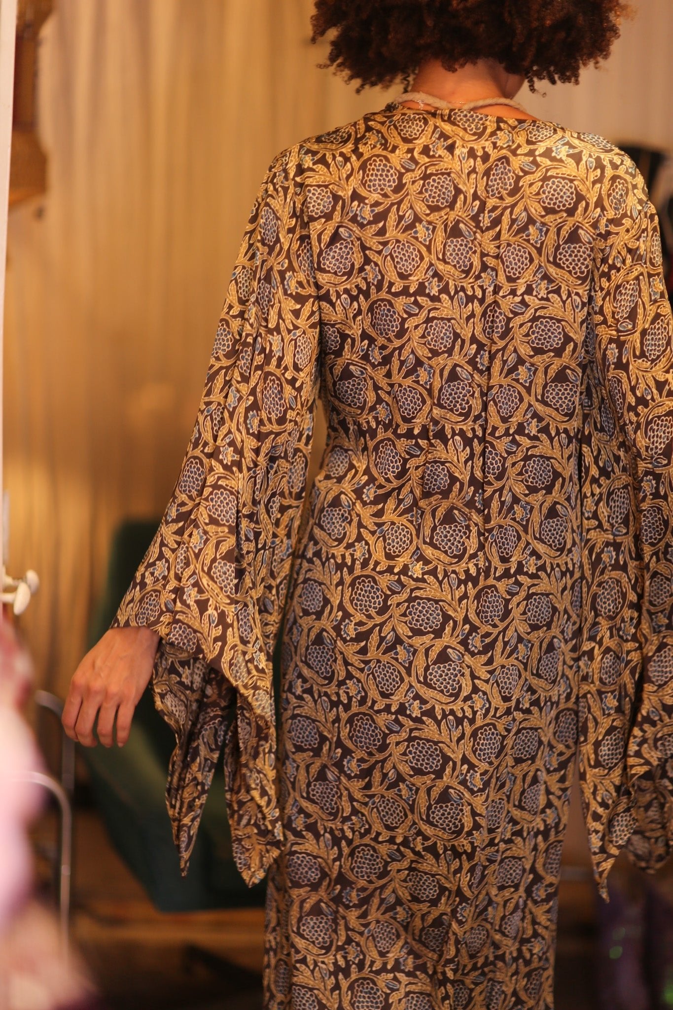 SILK WING KIMONO PINA SAPYIT - MOMO STUDIO BERLIN - Berlin Concept Store - sustainable & ethical fashion