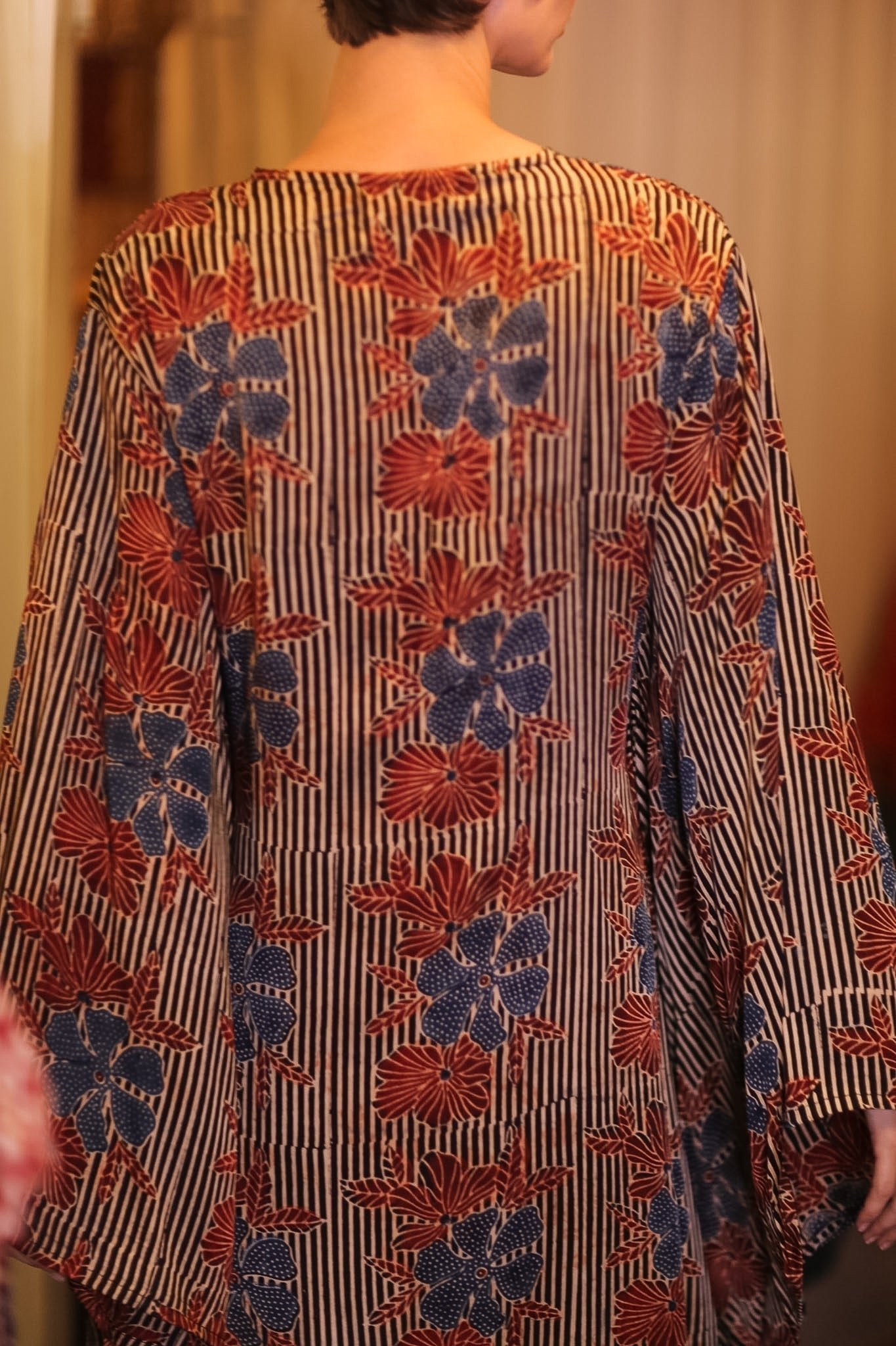 SILK WING KIMONO PINA SPELMAN - MOMO STUDIO BERLIN - Berlin Concept Store - sustainable & ethical fashion