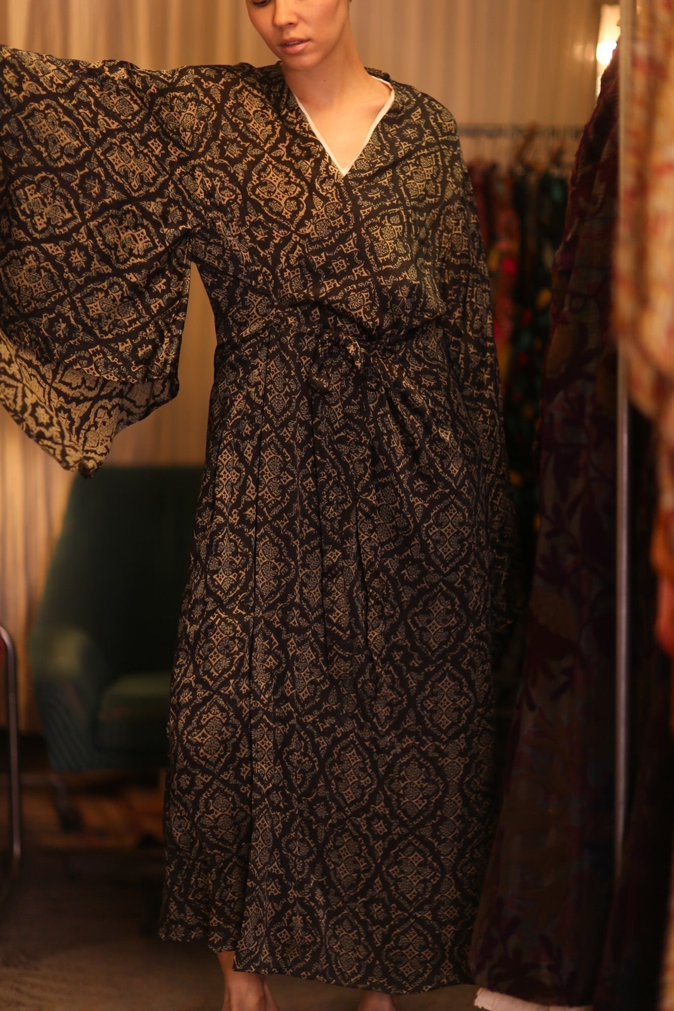 SILK WING KIMONO PINA YANA - MOMO STUDIO BERLIN - Berlin Concept Store - sustainable & ethical fashion