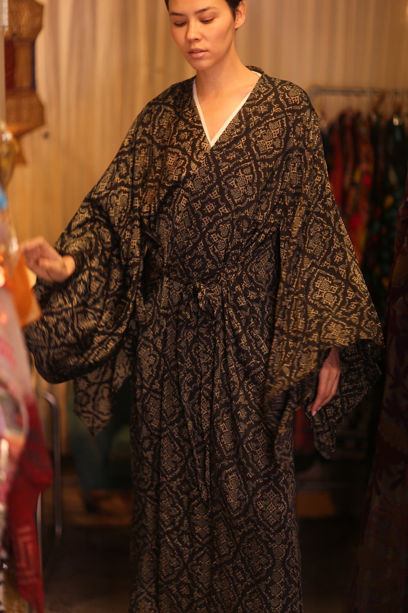 SILK WING KIMONO PINA YANA - MOMO STUDIO BERLIN - Berlin Concept Store - sustainable & ethical fashion