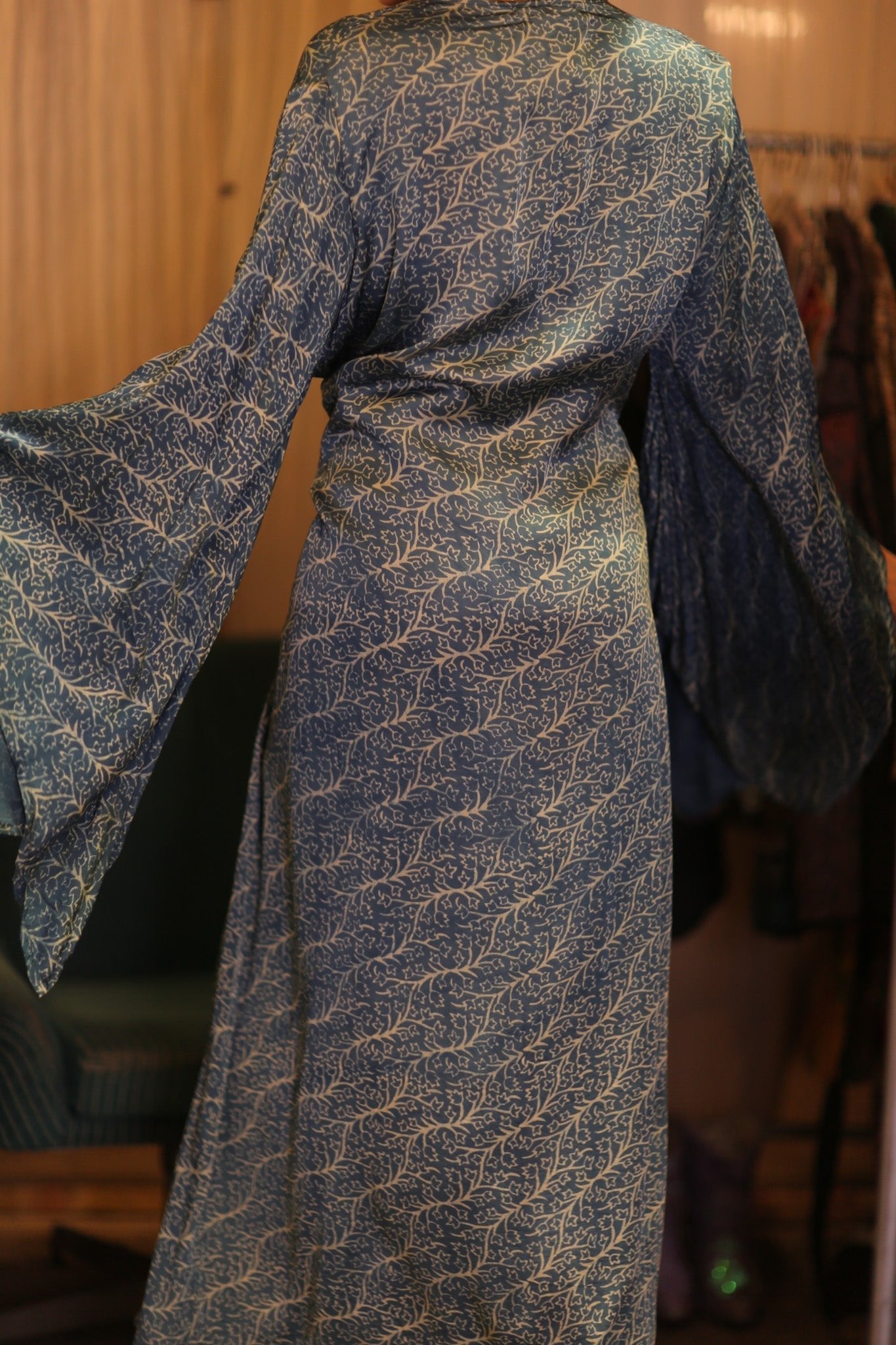 SILK WINGS KIMONO PINA LADA - MOMO STUDIO BERLIN - Berlin Concept Store - sustainable & ethical fashion