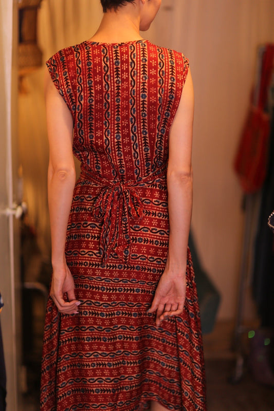 SILK WRAP DRESS GABRIELE KYAUKNI - MOMO STUDIO BERLIN - Berlin Concept Store - sustainable & ethical fashion