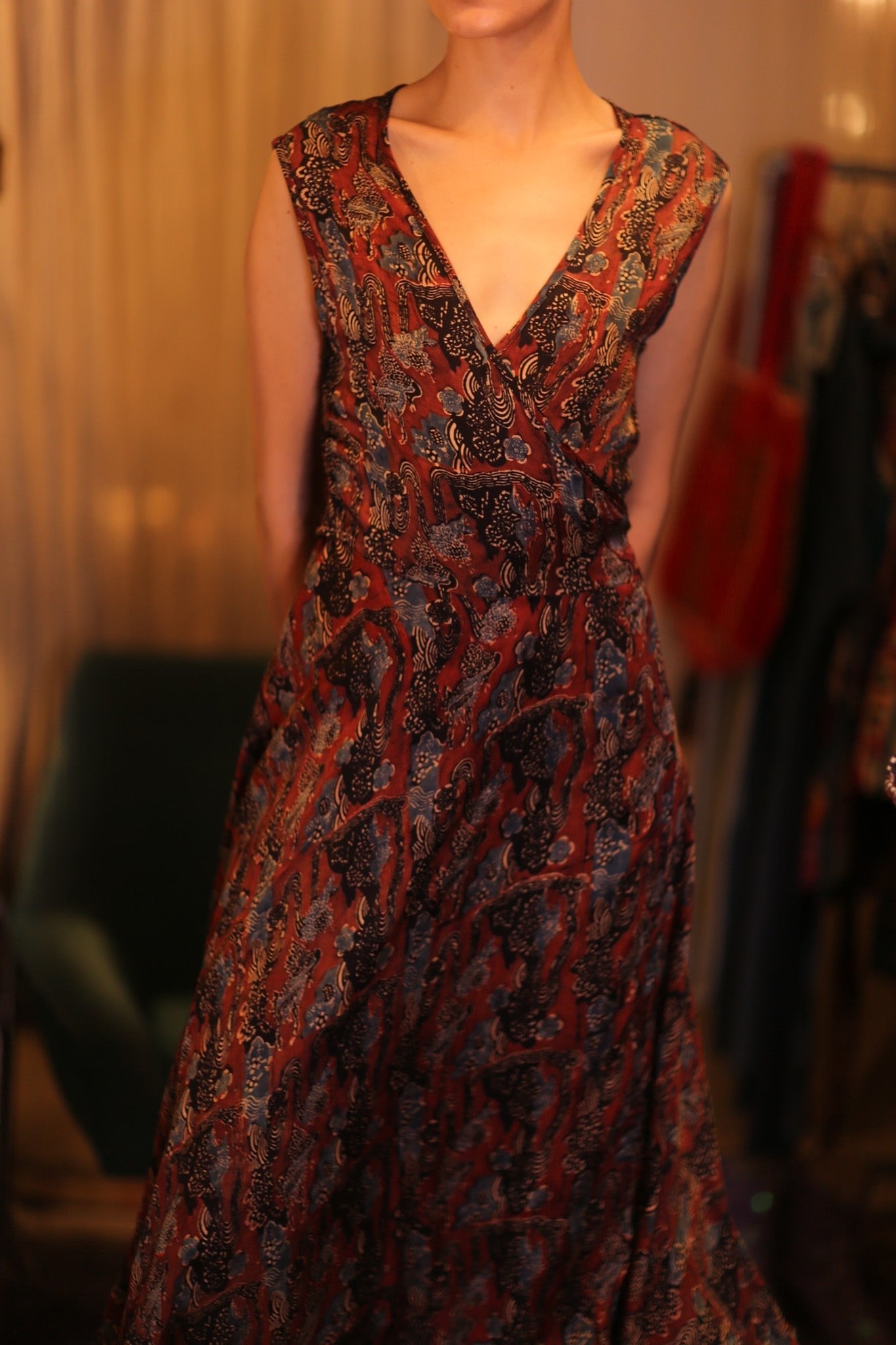 SILK WRAP DRESS GABRIELE PADA - MOMO STUDIO BERLIN - Berlin Concept Store - sustainable & ethical fashion