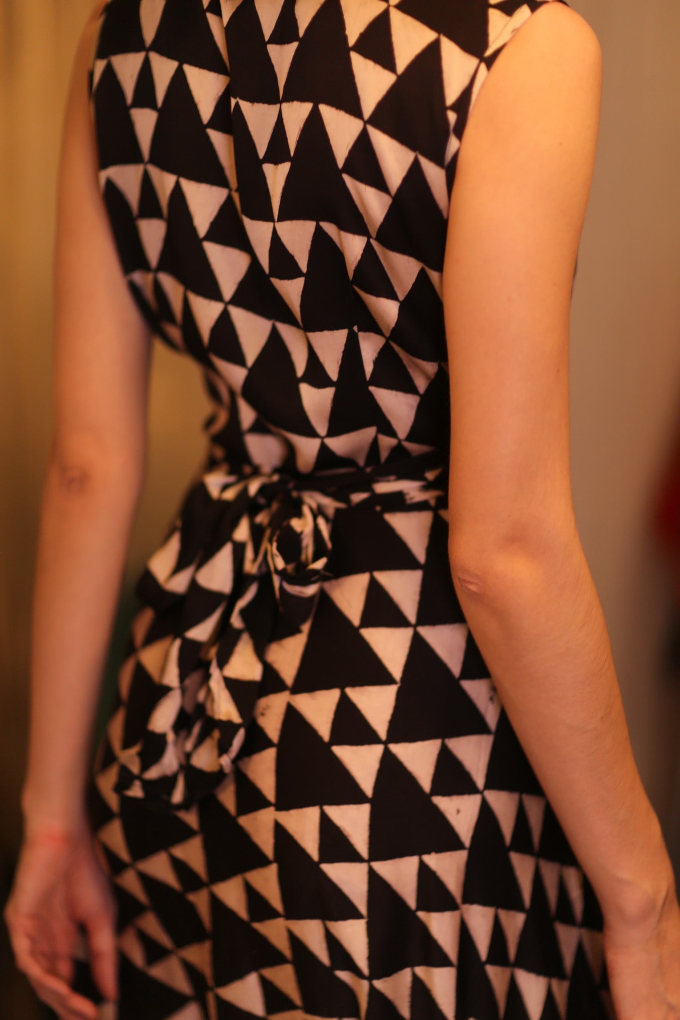 SILK WRAP DRESS GABRIELE TRI - MOMO STUDIO BERLIN - Berlin Concept Store - sustainable & ethical fashion