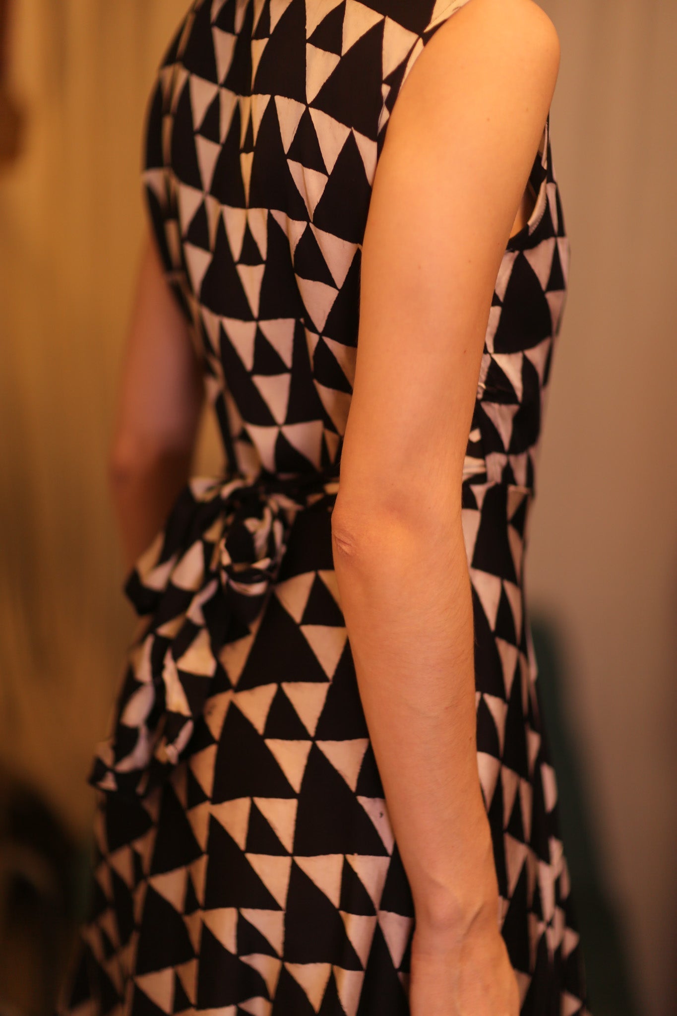 SILK WRAP DRESS GABRIELE TRI - MOMO STUDIO BERLIN - Berlin Concept Store - sustainable & ethical fashion