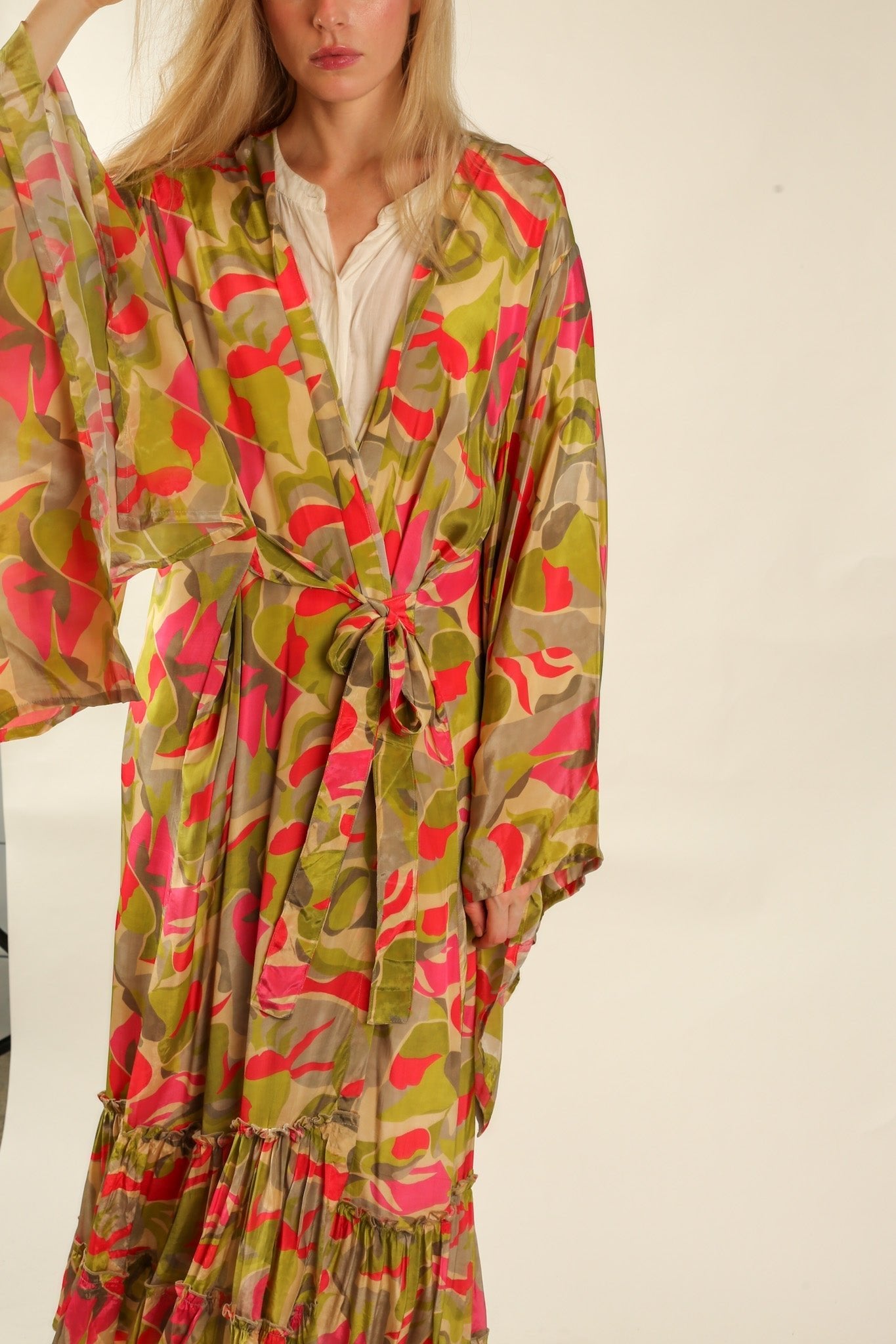 SILK XL KIMONO REEMA - MOMO STUDIO BERLIN - Berlin Concept Store - sustainable & ethical fashion