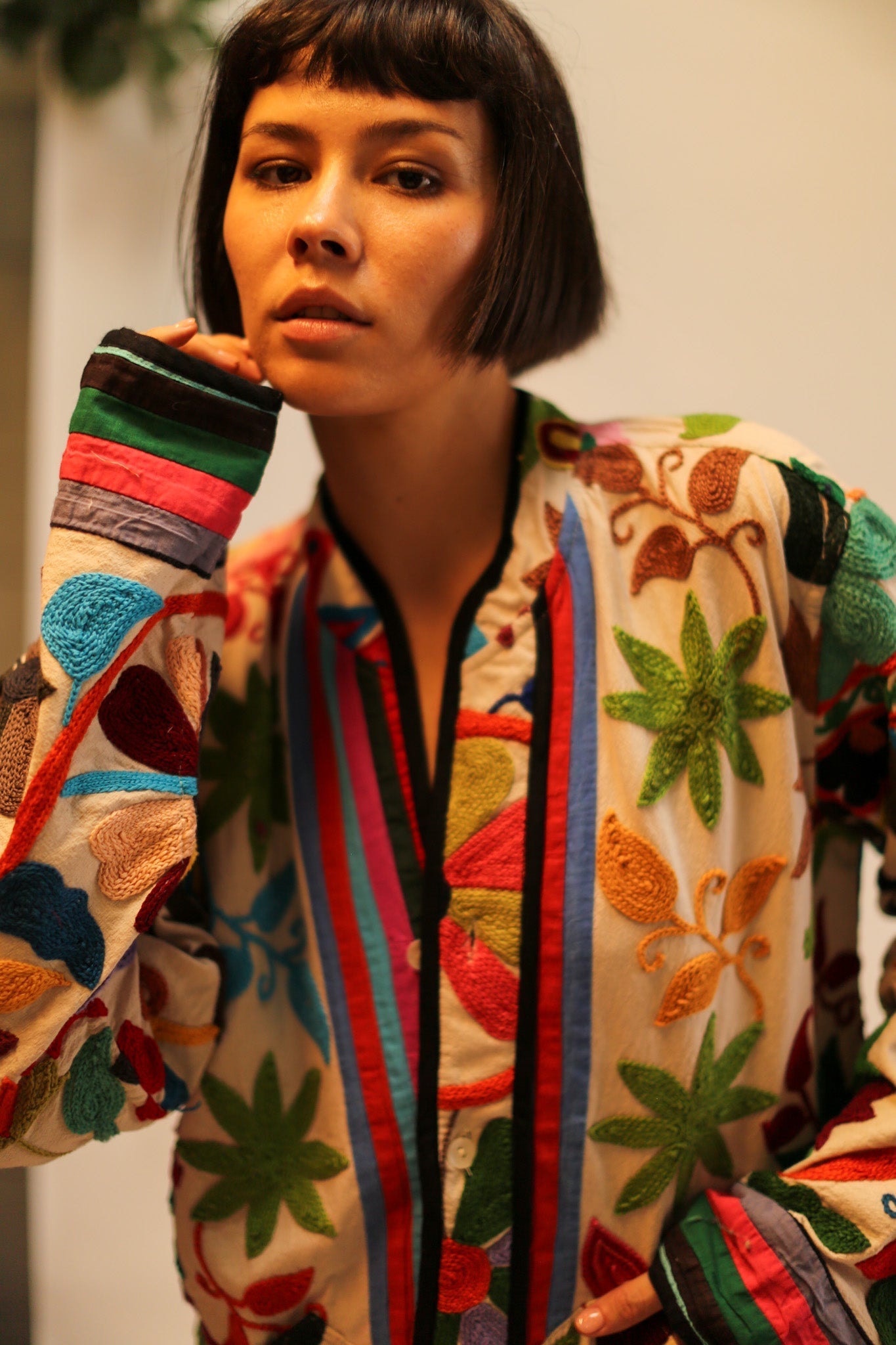 SUZANI EMBROIDERED JACKET MAEVE - MOMO STUDIO BERLIN - Berlin Concept Store - sustainable & ethical fashion