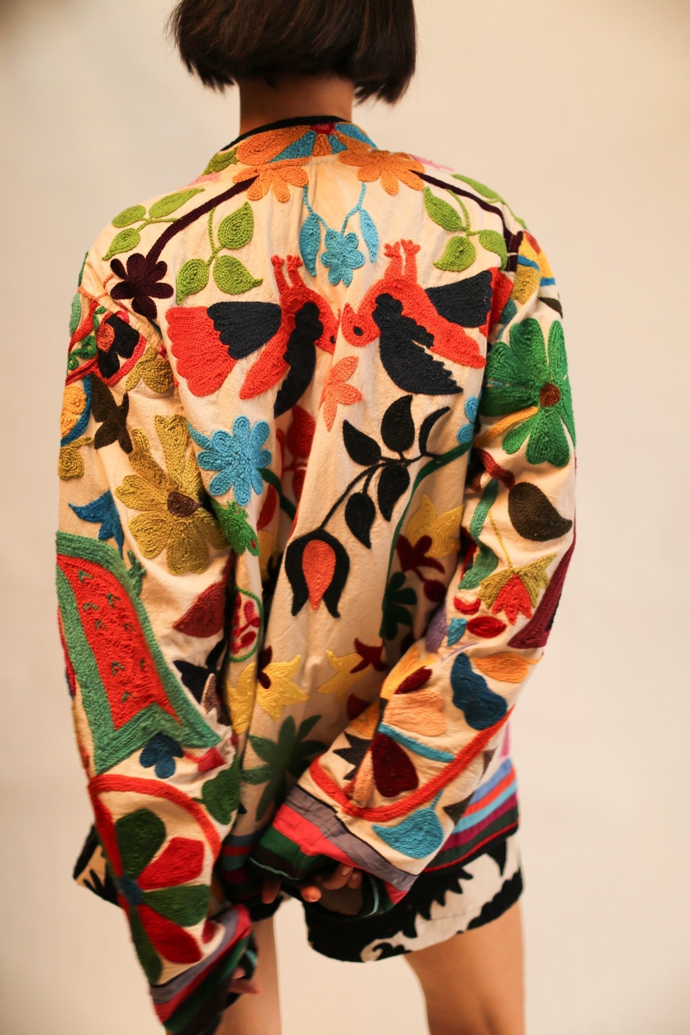 SUZANI EMBROIDERED JACKET MAEVE - MOMO STUDIO BERLIN - Berlin Concept Store - sustainable & ethical fashion