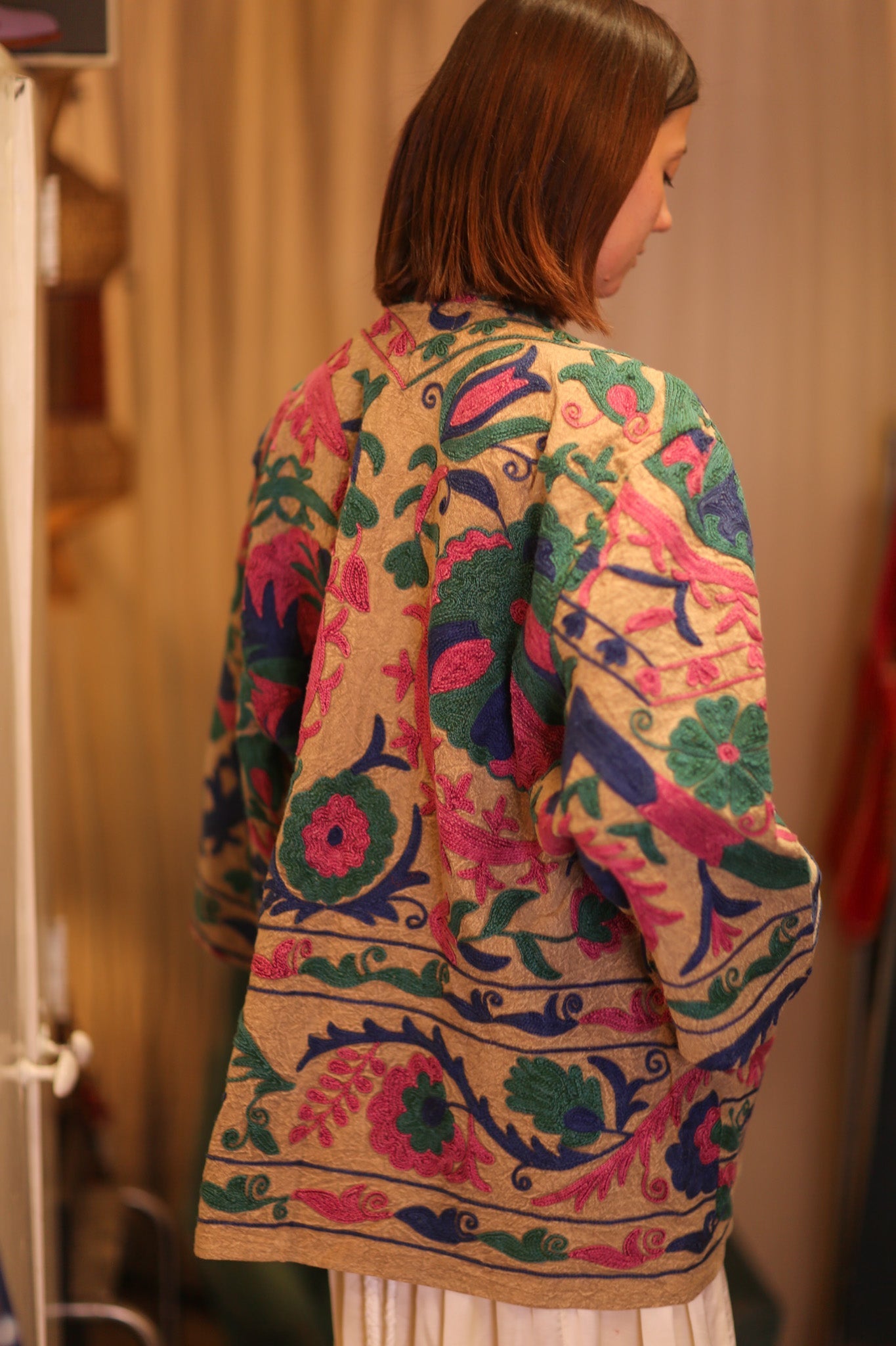 SUZANI EMBROIDERED SHORT KIMONO MONTY AMET - MOMO STUDIO BERLIN - Berlin Concept Store - sustainable & ethical fashion