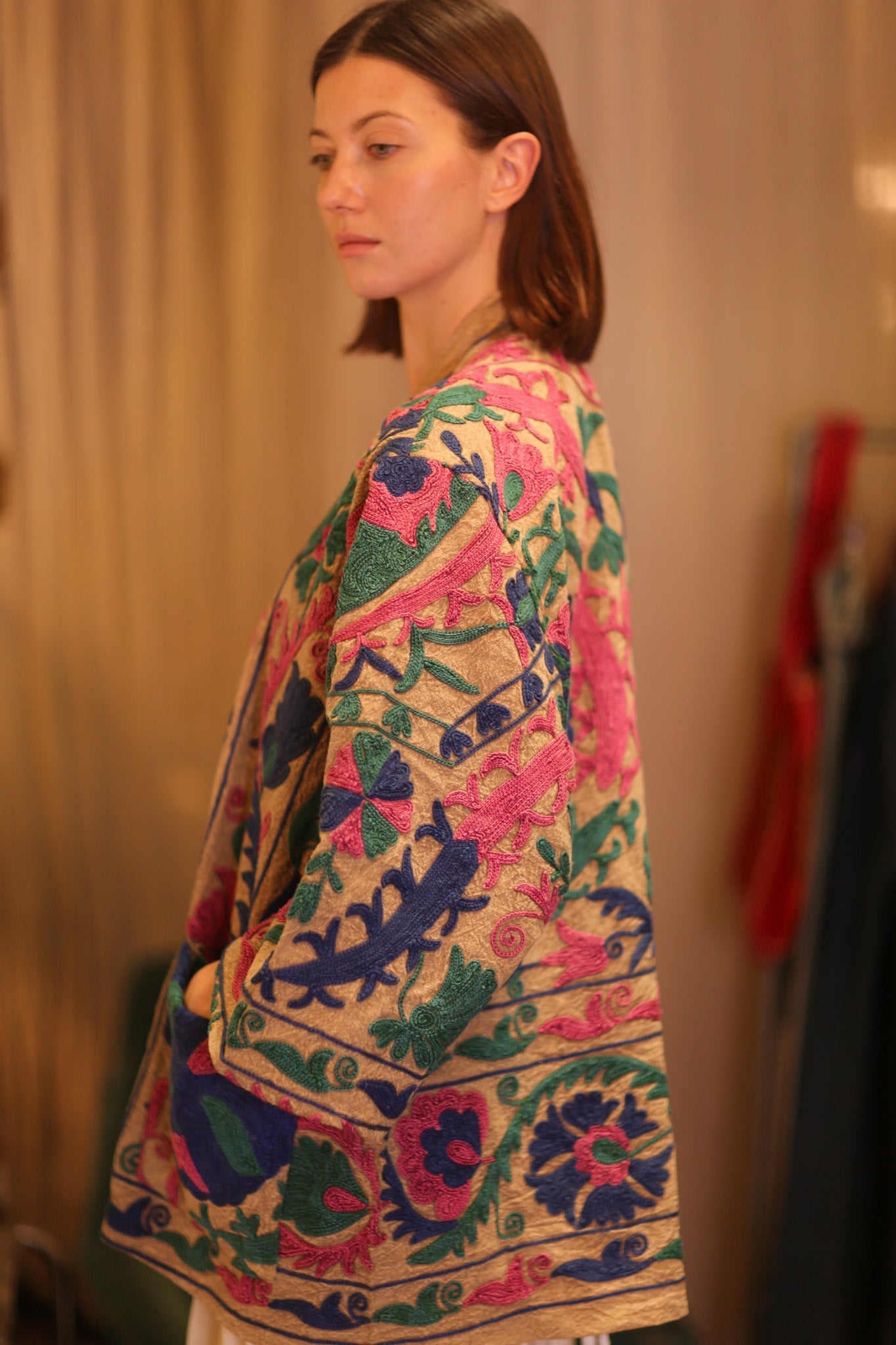 SUZANI EMBROIDERED SHORT KIMONO MONTY AMET - MOMO STUDIO BERLIN - Berlin Concept Store - sustainable & ethical fashion