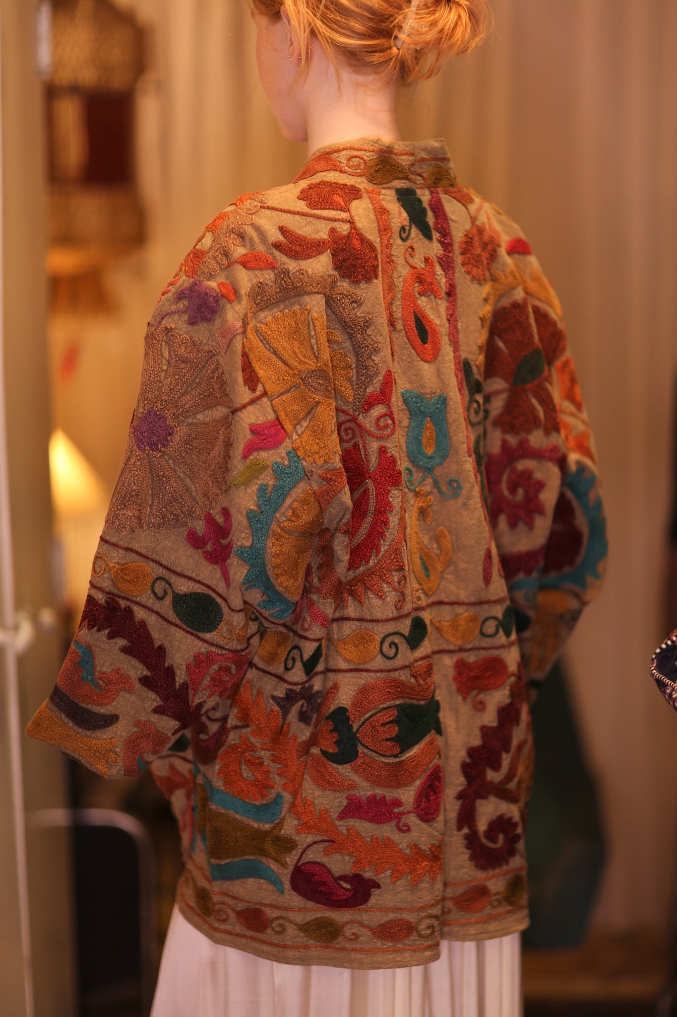 SUZANI EMBROIDERED SHORT KIMONO MONTY DWARF - MOMO STUDIO BERLIN - Berlin Concept Store - sustainable & ethical fashion