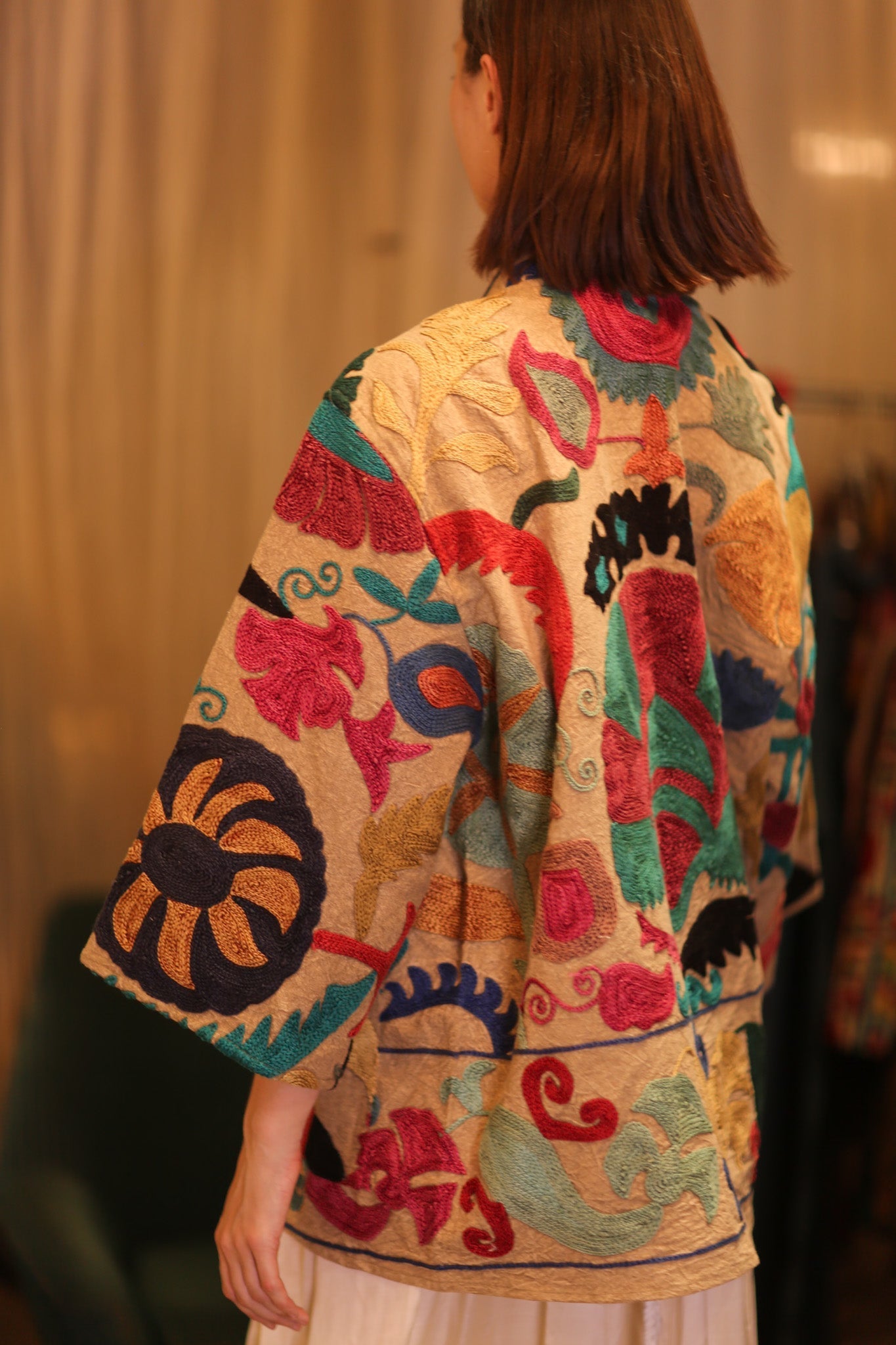 SUZANI EMBROIDERED SHORT KIMONO MONTY MAYI - MOMO STUDIO BERLIN - Berlin Concept Store - sustainable & ethical fashion