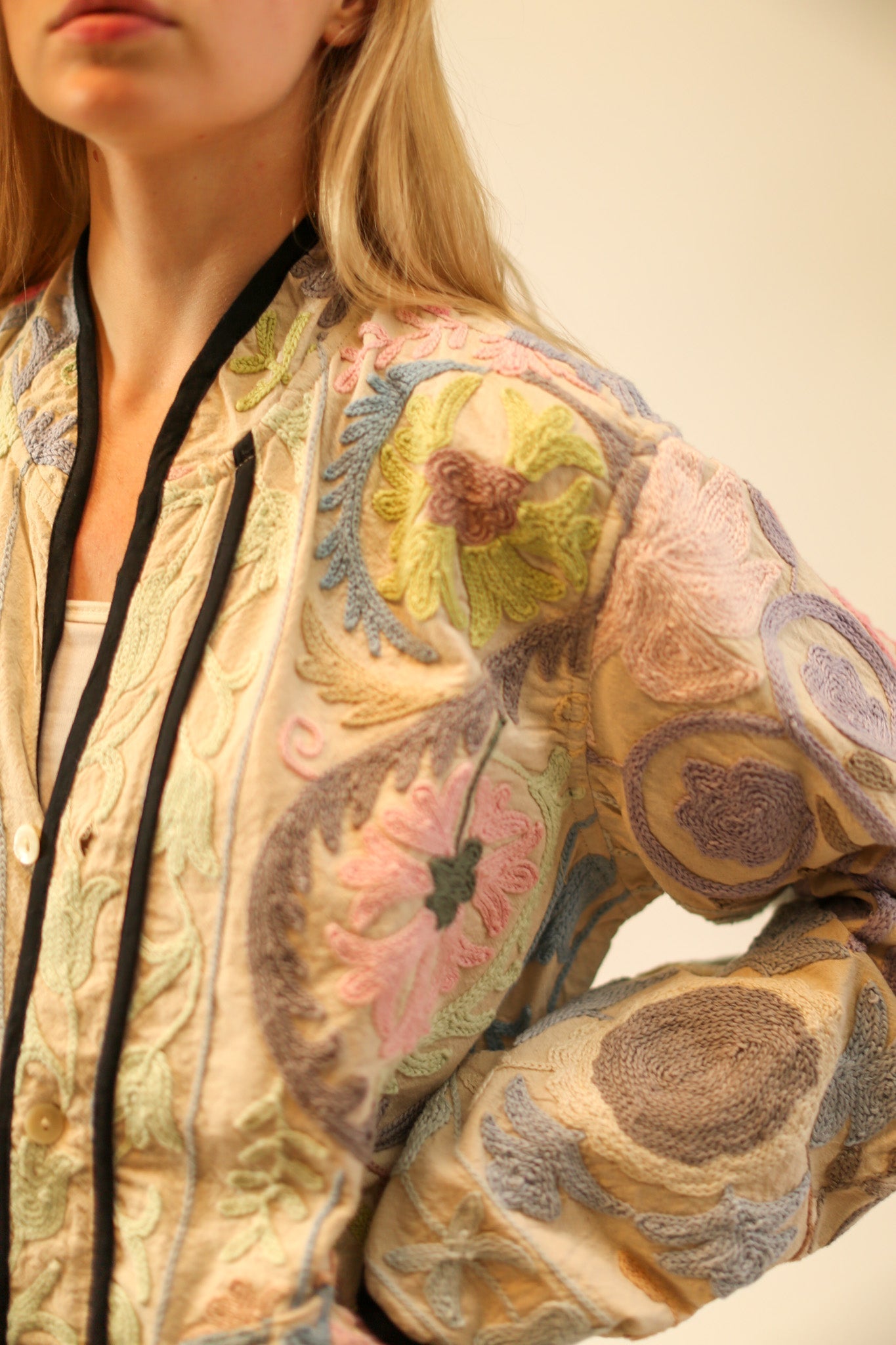 SUZANI JACKET LOLY - MOMO STUDIO BERLIN - Berlin Concept Store - sustainable & ethical fashion