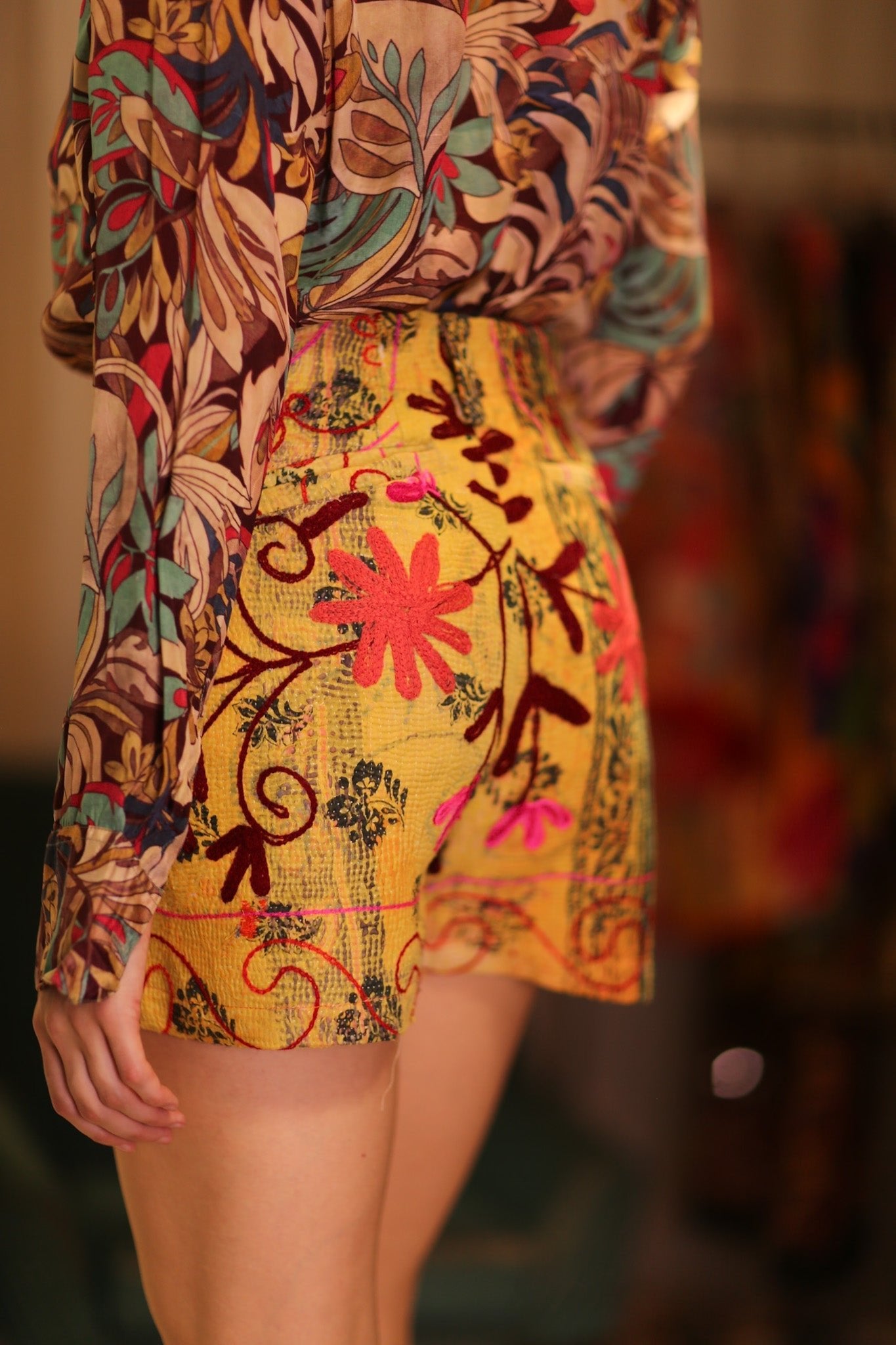 SUZANI SHORTS RAYA YELLOW BARTA - MOMO STUDIO BERLIN - Berlin Concept Store - sustainable & ethical fashion