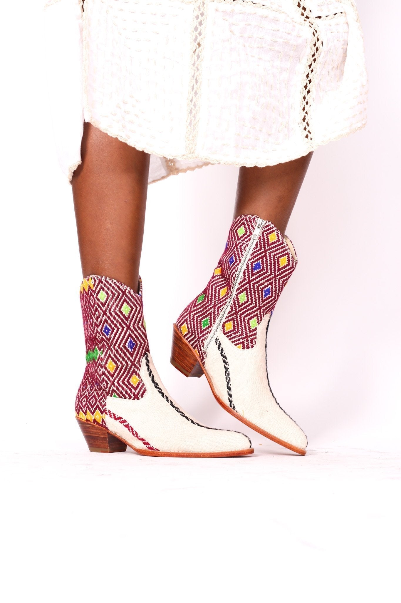 TRIBAL HMONG FABRIC BOOTS X ANTHROPOLOGIE - MOMO STUDIO BERLIN - Berlin Concept Store - sustainable & ethical fashion