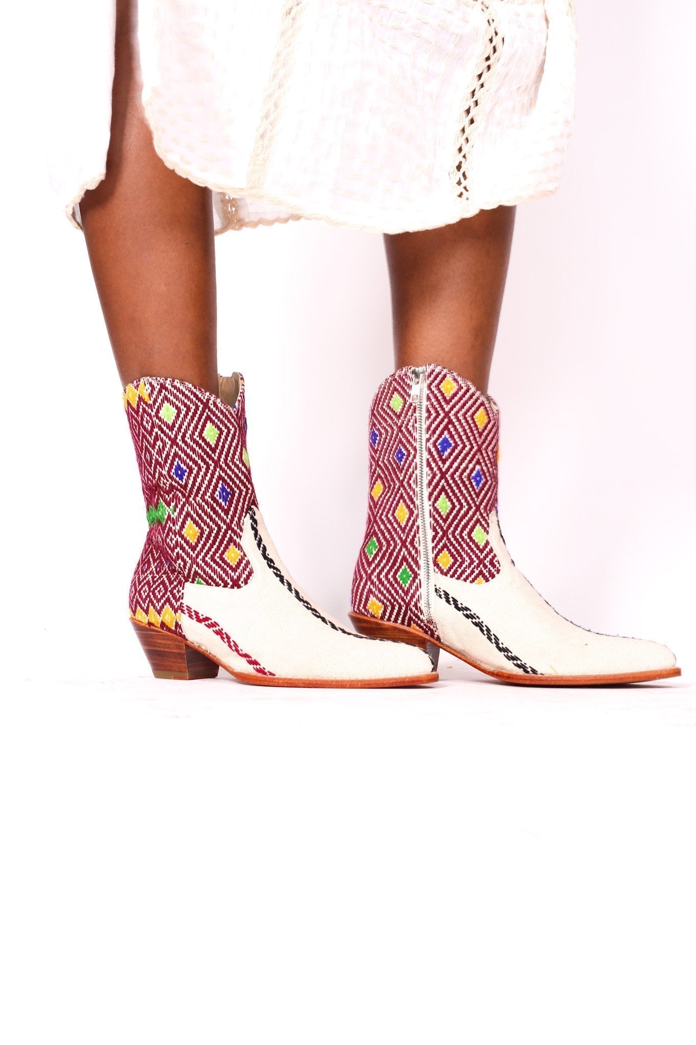 TRIBAL HMONG FABRIC BOOTS X ANTHROPOLOGIE - MOMO STUDIO BERLIN - Berlin Concept Store - sustainable & ethical fashion