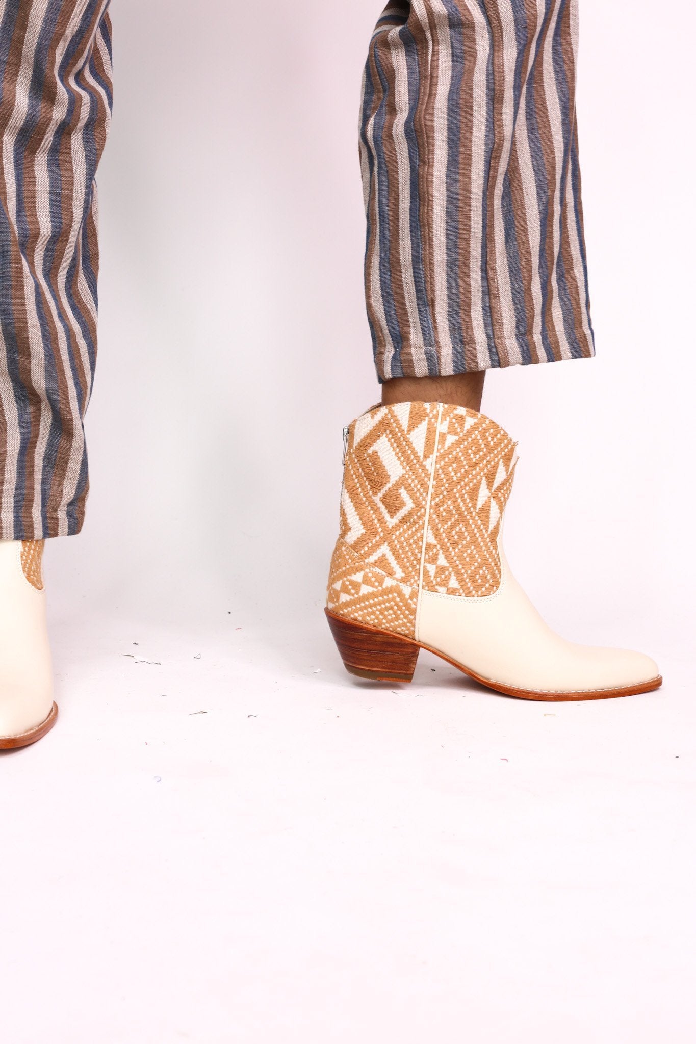 TRIBAL WOVEN LEATHER ANKLE BOOTS IVORY - MOMO STUDIO BERLIN - Berlin Concept Store - sustainable & ethical fashion