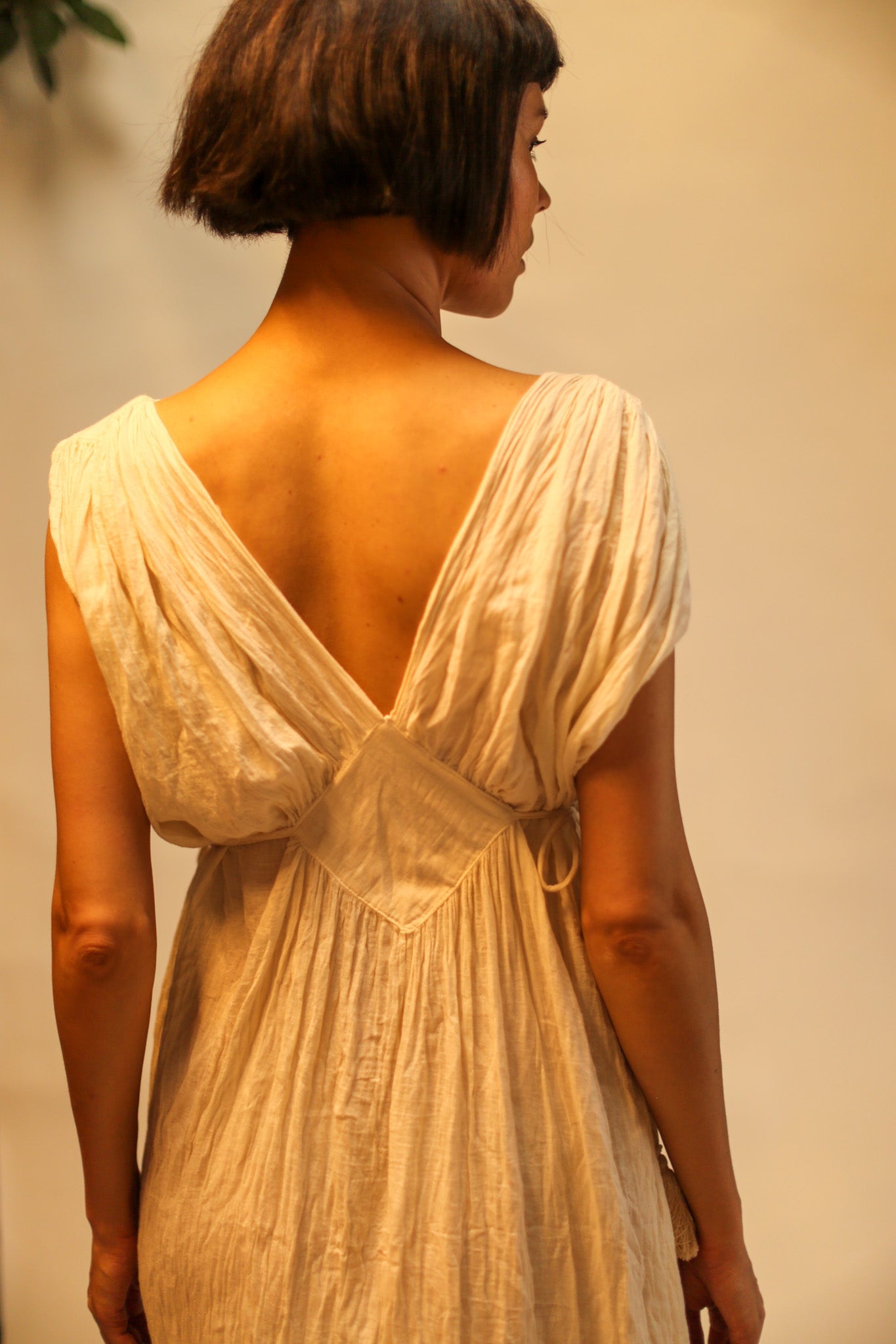 V NECK COTTON SHOUlDER DRESS CLIO - MOMO STUDIO BERLIN - Berlin Concept Store - sustainable & ethical fashion