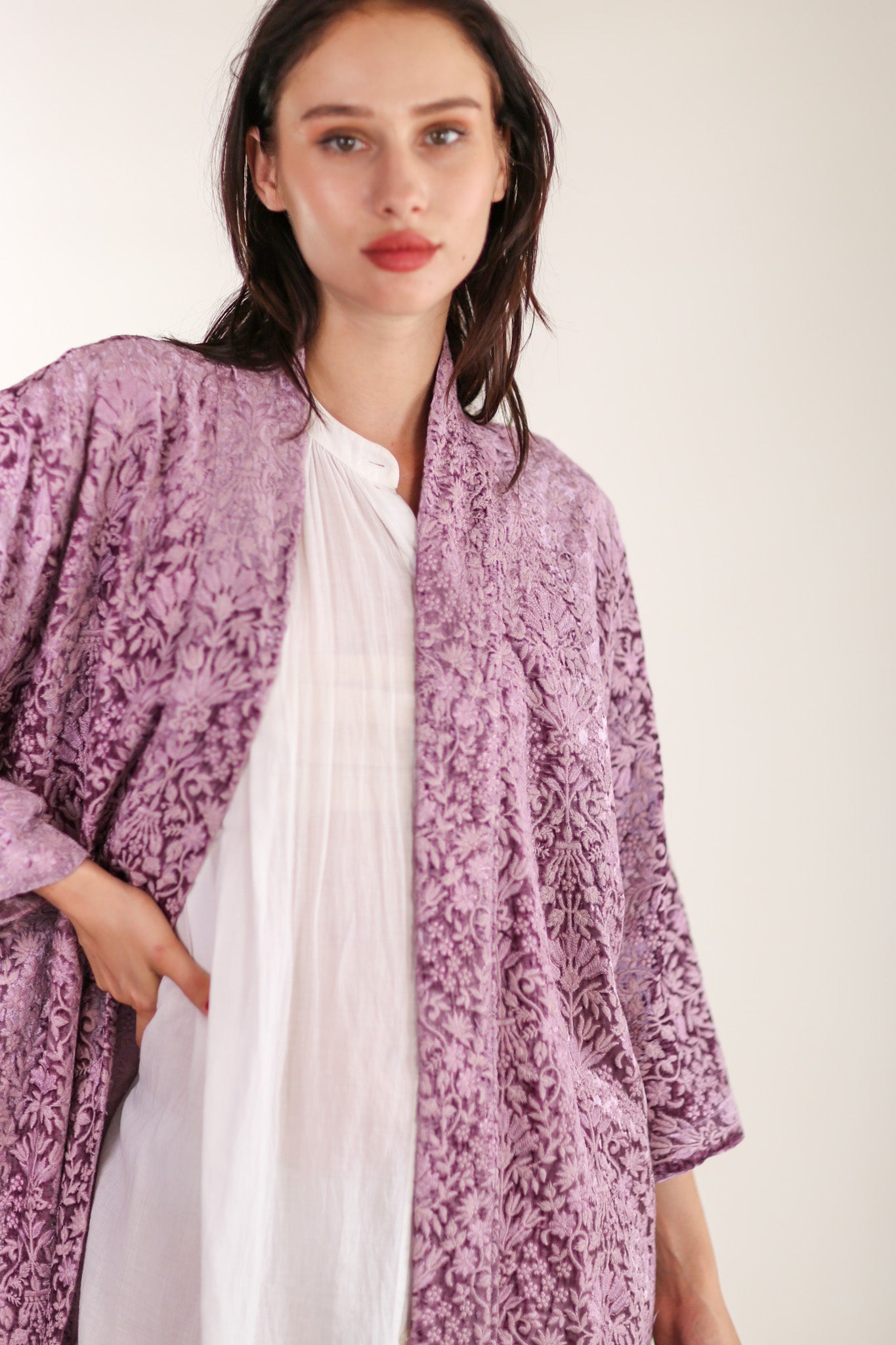 VELVET EMBROIDERED KIMONO GOYA - MOMO STUDIO BERLIN - Berlin Concept Store - sustainable & ethical fashion