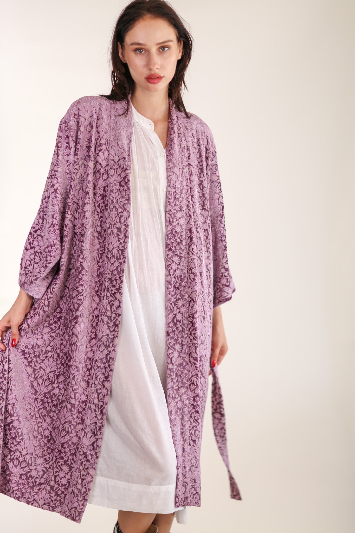 VELVET EMBROIDERED KIMONO GOYA - MOMO STUDIO BERLIN - Berlin Concept Store - sustainable & ethical fashion