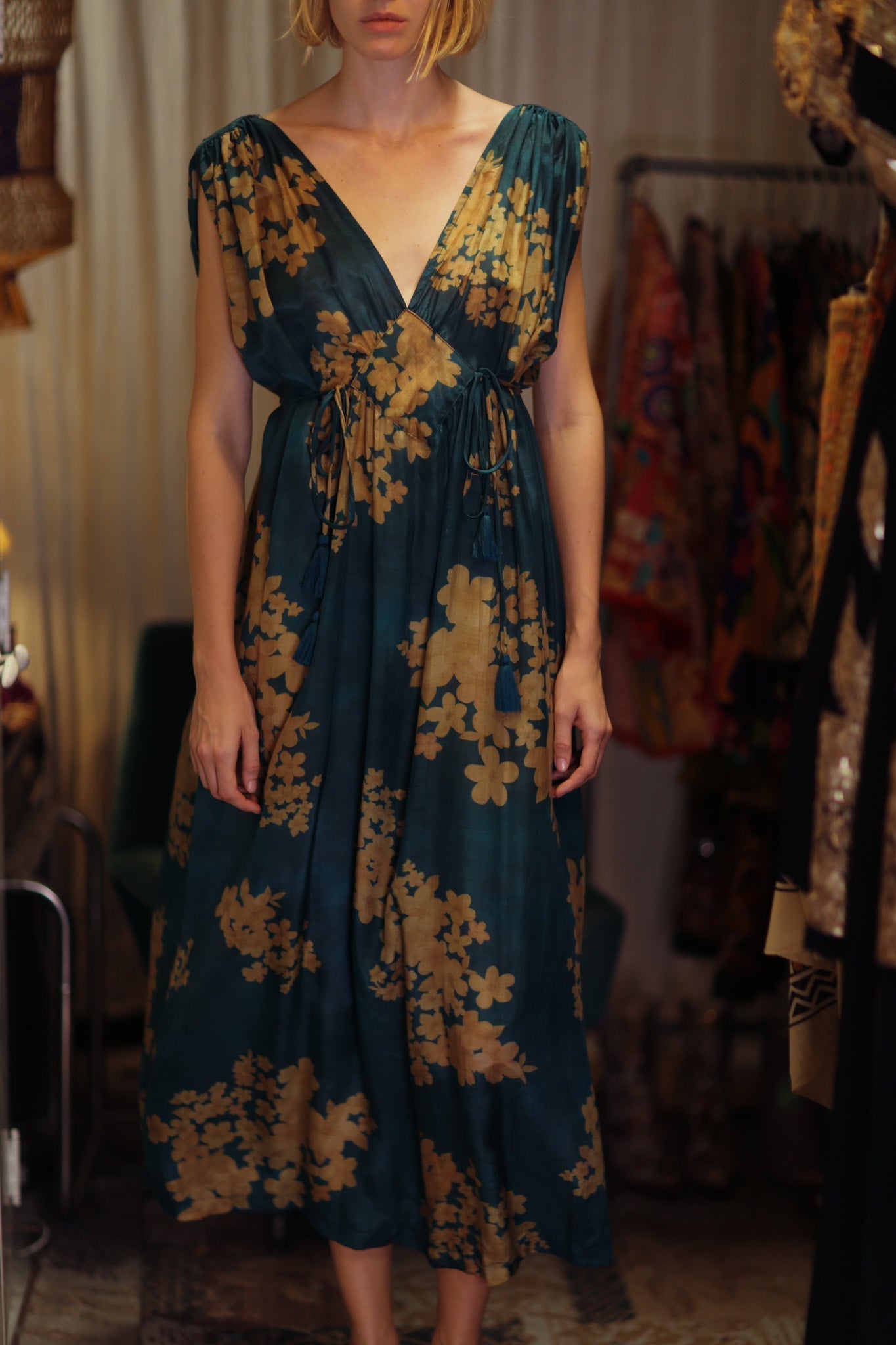 VICTORIA SILK DRESS GOLDEN BOUQUET - MOMO STUDIO BERLIN - Berlin Concept Store - sustainable & ethical fashion