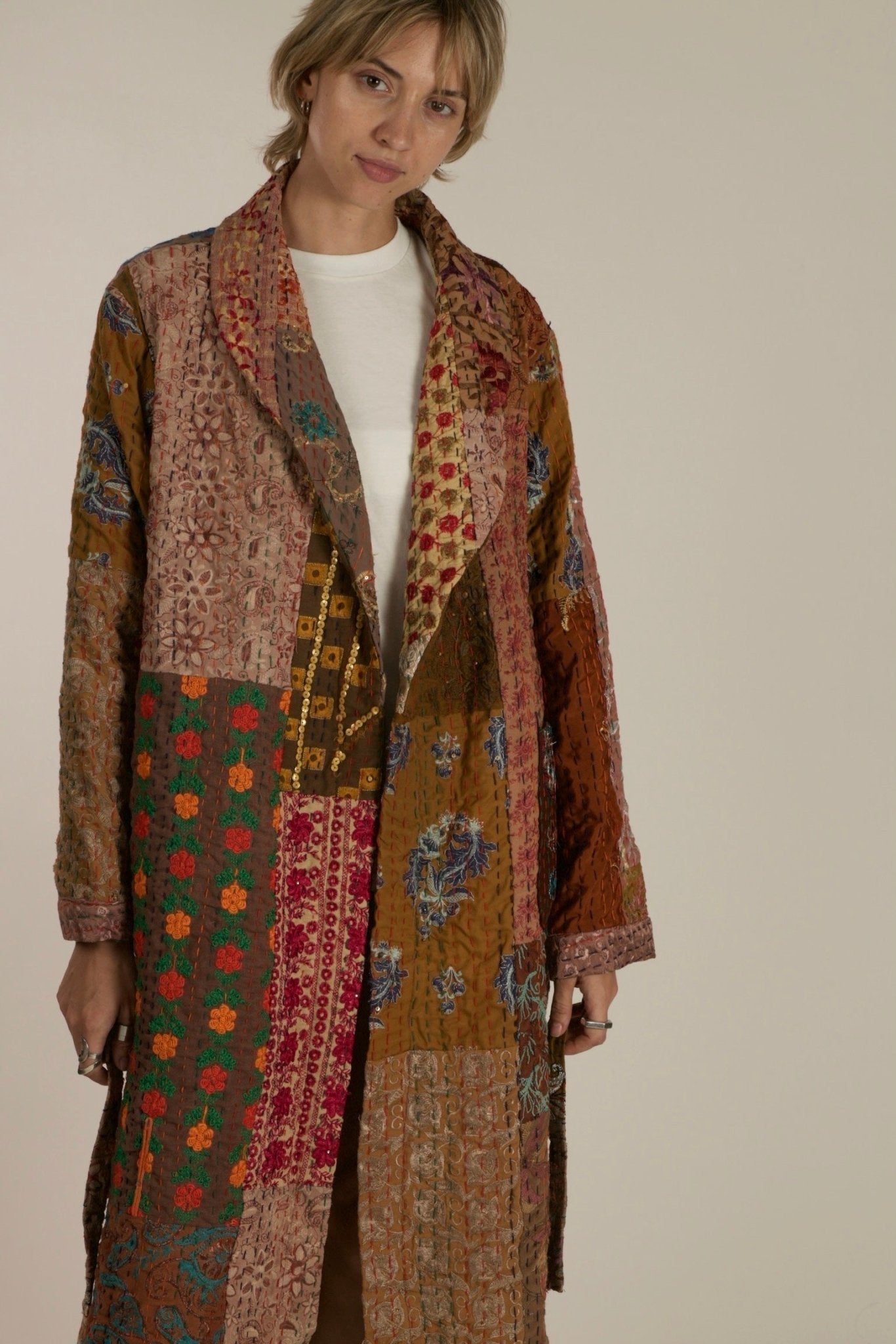 VICTORIA THALIA EMBROIDERE PATCHWORK KIMONO JACKET - MOMO STUDIO BERLIN - Berlin Concept Store - sustainable & ethical fashion