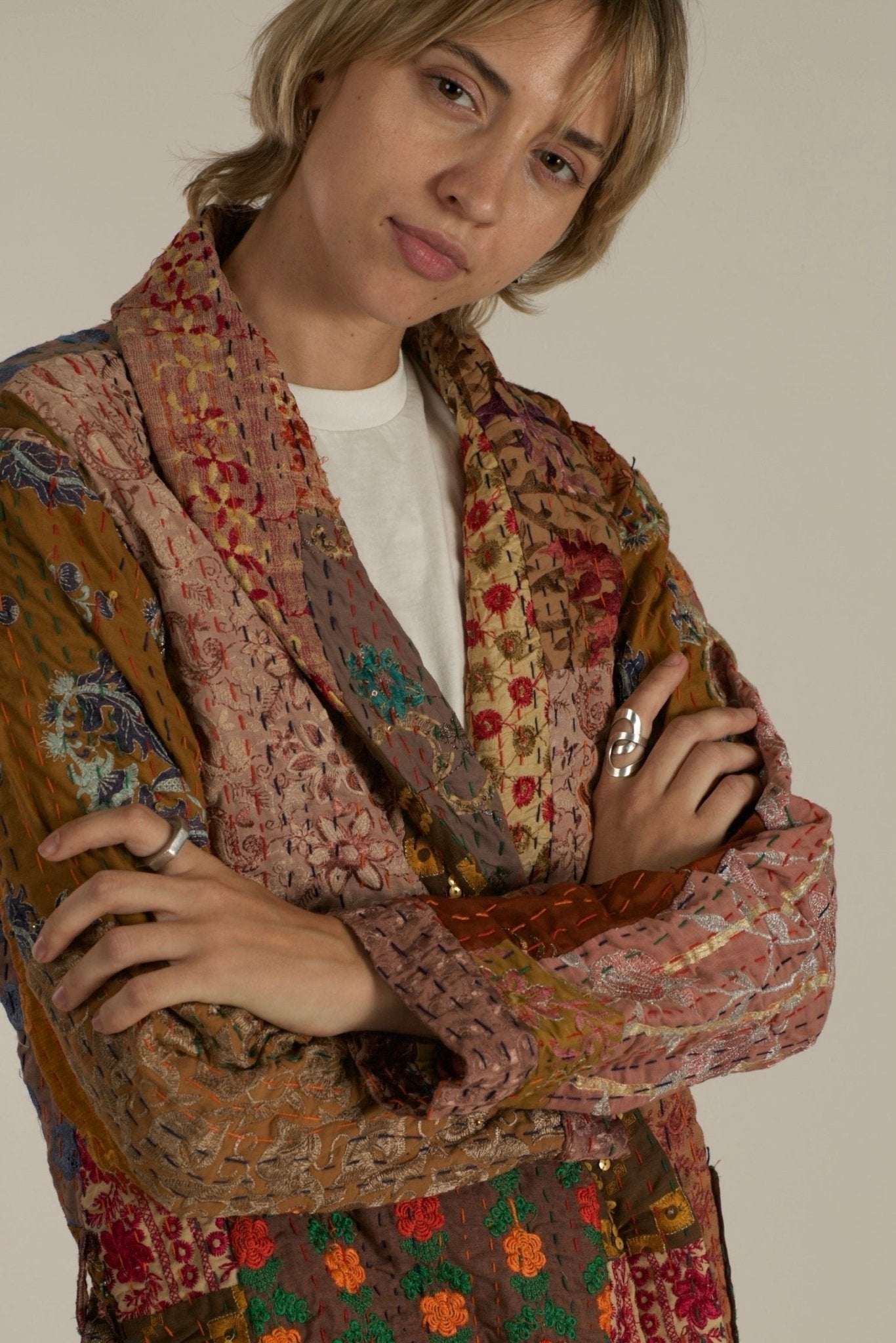 VICTORIA THALIA EMBROIDERE PATCHWORK KIMONO JACKET - MOMO STUDIO BERLIN - Berlin Concept Store - sustainable & ethical fashion