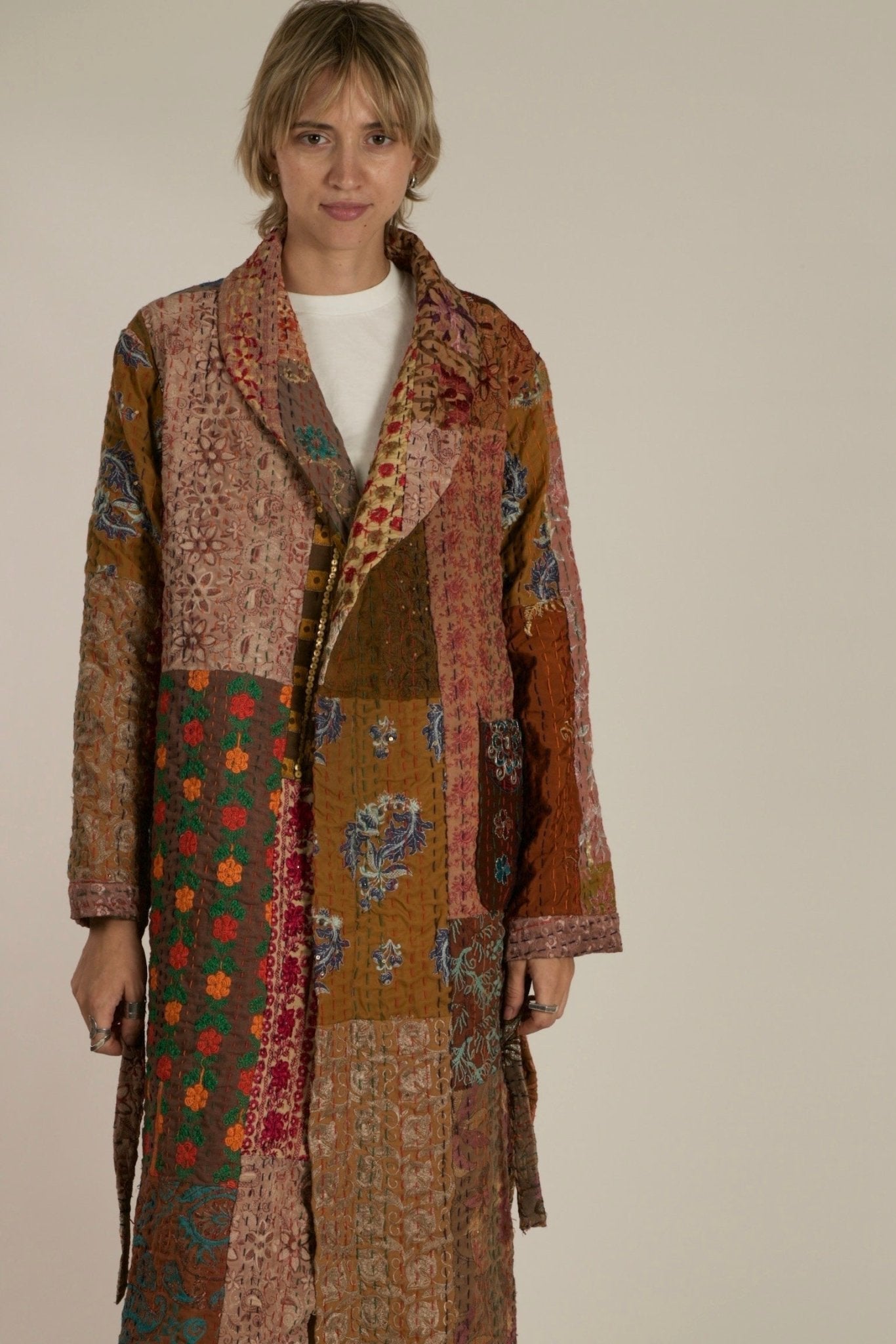 VICTORIA THALIA EMBROIDERE PATCHWORK KIMONO JACKET - MOMO STUDIO BERLIN - Berlin Concept Store - sustainable & ethical fashion