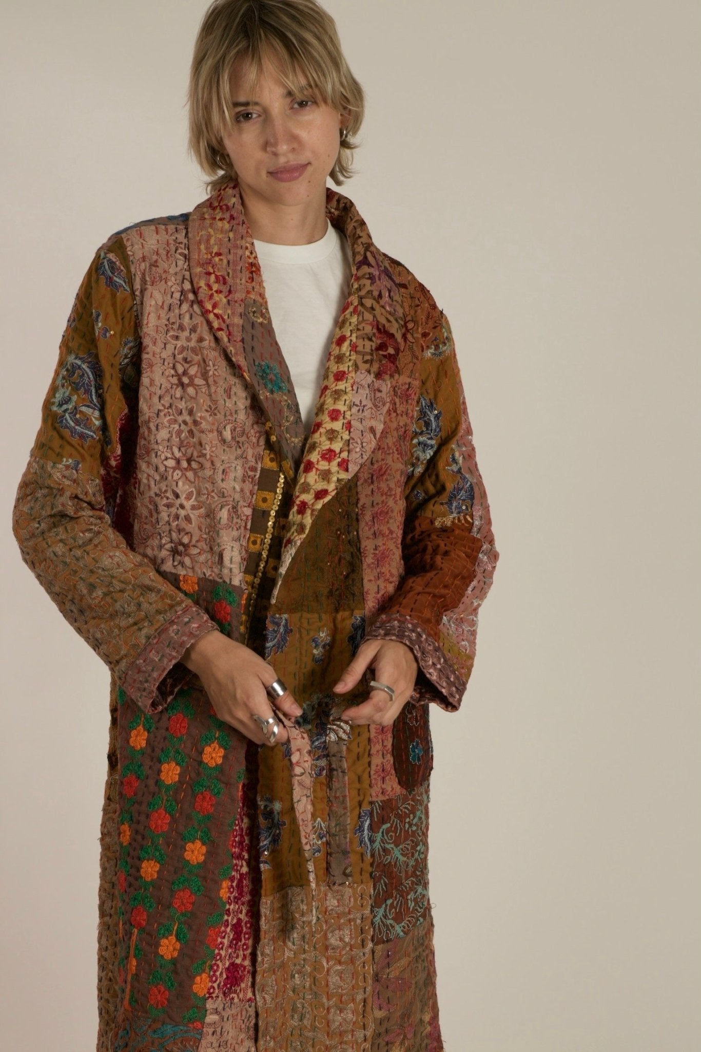 VICTORIA THALIA EMBROIDERE PATCHWORK KIMONO JACKET - MOMO STUDIO BERLIN - Berlin Concept Store - sustainable & ethical fashion