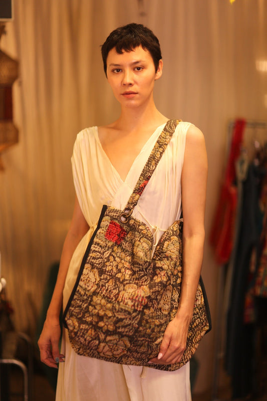 VINTAGE STYLE KANTHA BAG FLAM - MOMO STUDIO BERLIN - Berlin Concept Store - sustainable & ethical fashion
