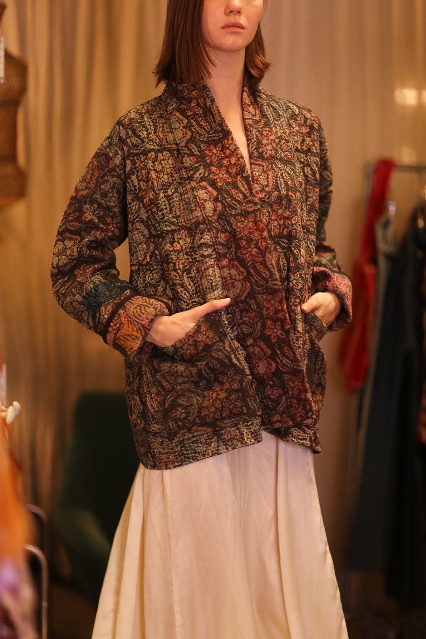 VINTAGE STYLE KANTHA SHORT KIMONO WILDROSE - MOMO STUDIO BERLIN - Berlin Concept Store - sustainable & ethical fashion