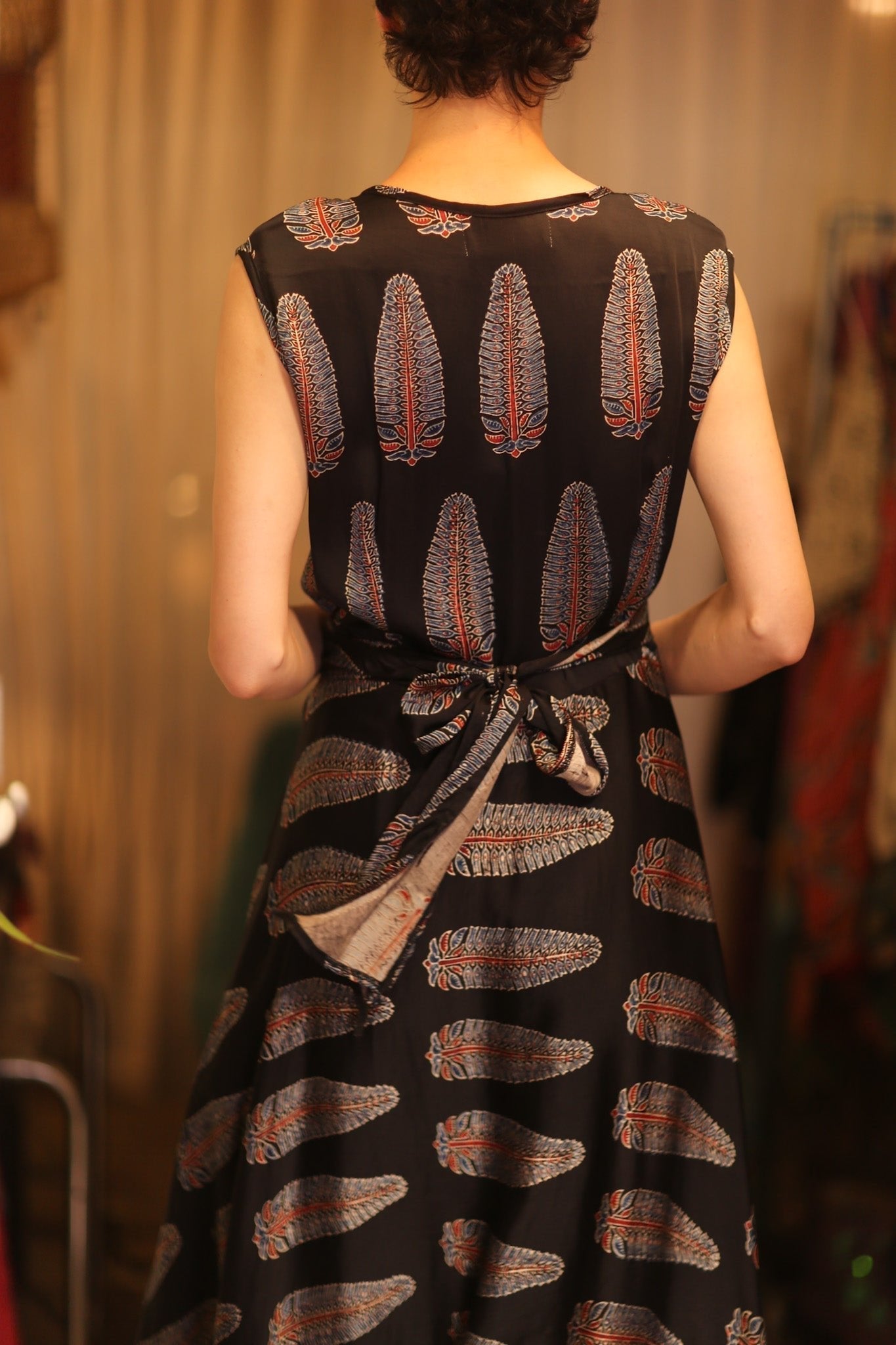 WARP SILK DRESS GABRIELE BALI - MOMO STUDIO BERLIN - Berlin Concept Store - sustainable & ethical fashion