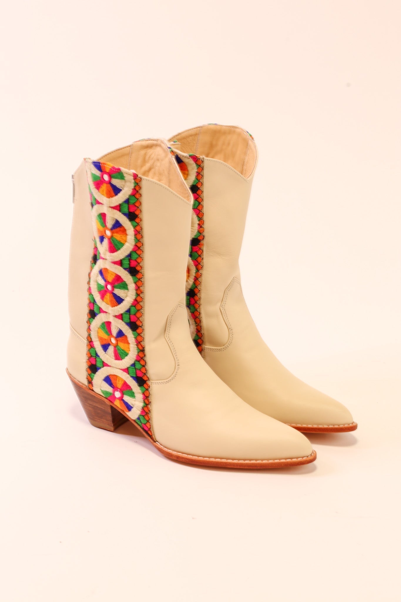 WESTERN BOOTS SWIFT - MOMO STUDIO BERLIN - Berlin Concept Store - sustainable & ethical fashion