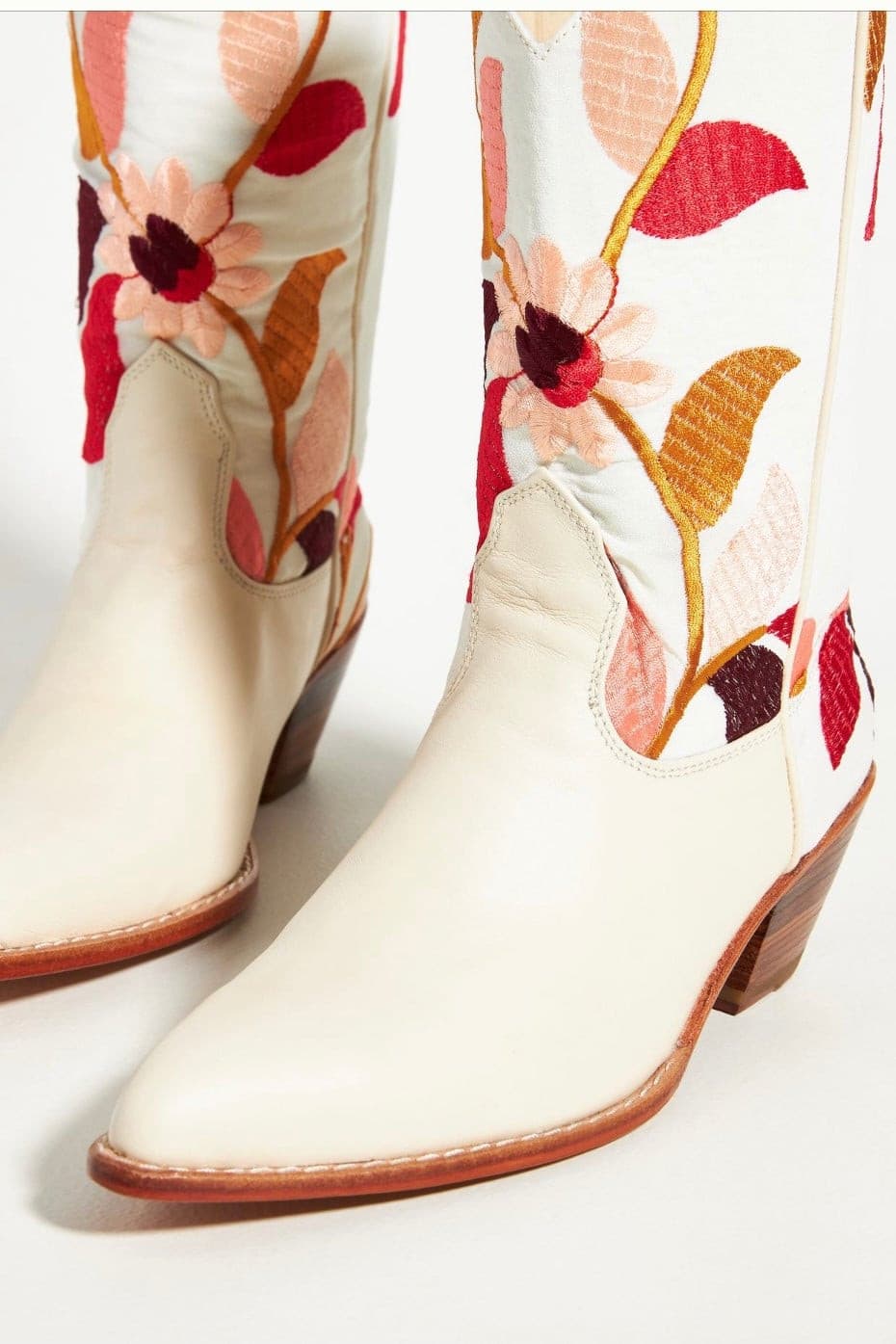 WESTERN EMBROIDERED BOOTS X ANTHROPOLOGIE - MOMO STUDIO BERLIN - Berlin Concept Store - sustainable & ethical fashion