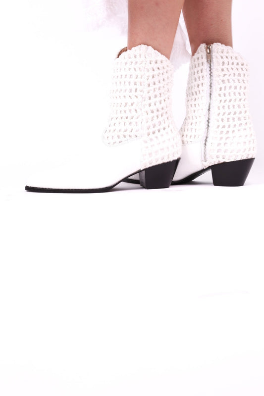 WHITE HAND CROCHET LEATHER ANKLE BOOTS NENNA - MOMO STUDIO BERLIN - Berlin Concept Store - sustainable & ethical fashion