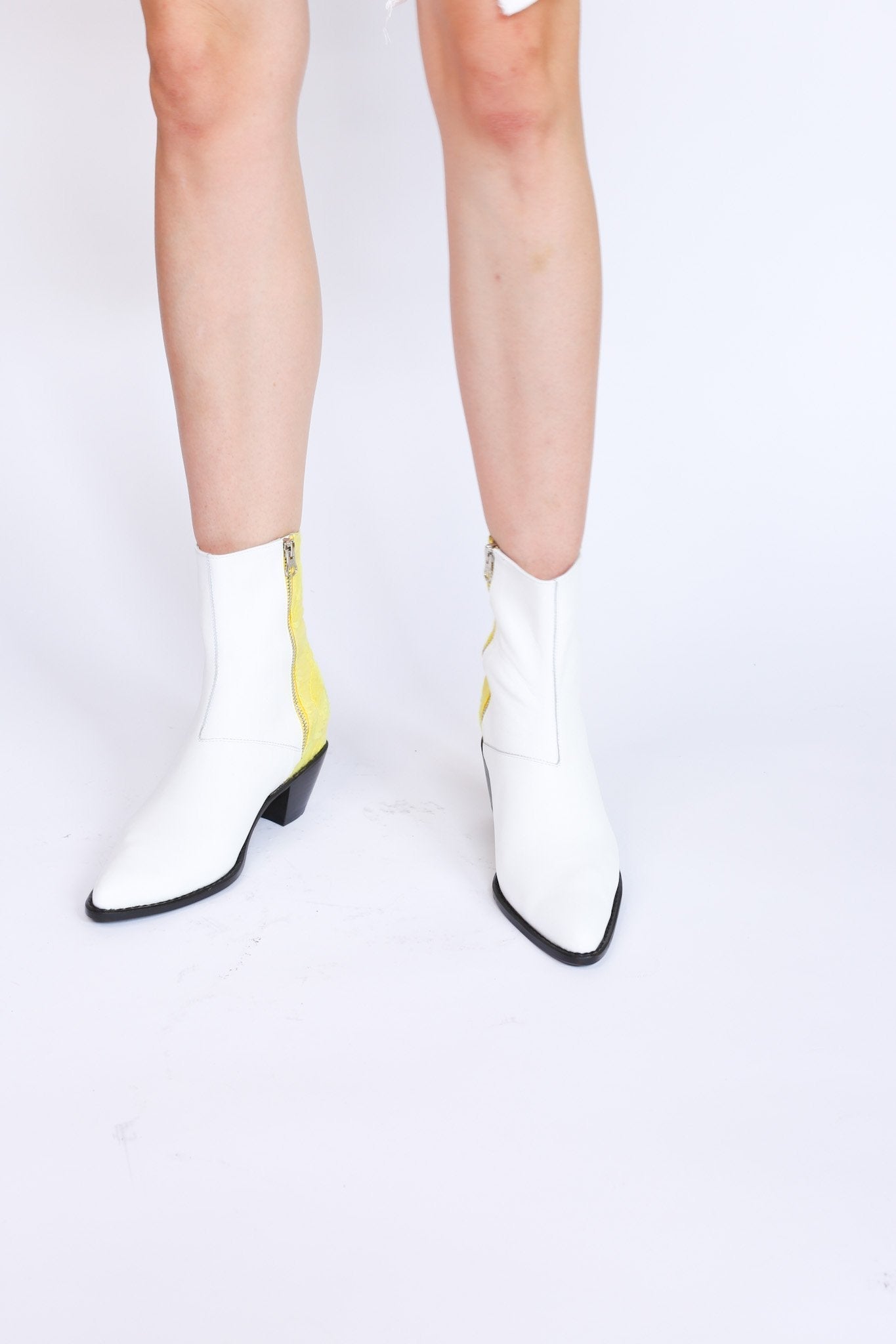 WHITE LEATHER YELLOW EMBROIDERED FABRIC BOOTS AGNETHA - MOMO STUDIO BERLIN - Berlin Concept Store - sustainable & ethical fashion