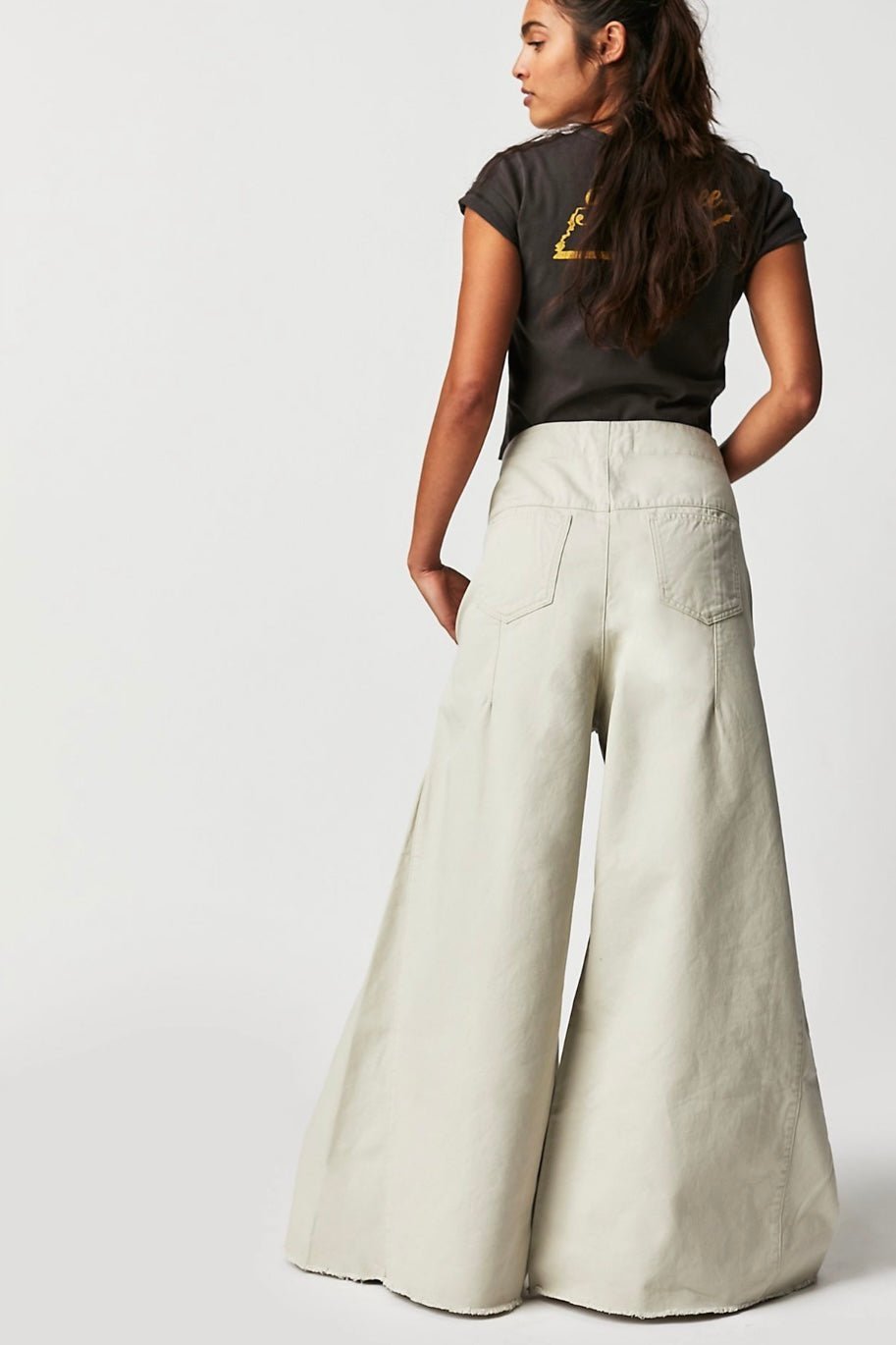 WIDE LEG PANTS SANDY - MOMO STUDIO BERLIN - Berlin Concept Store - sustainable & ethical fashion