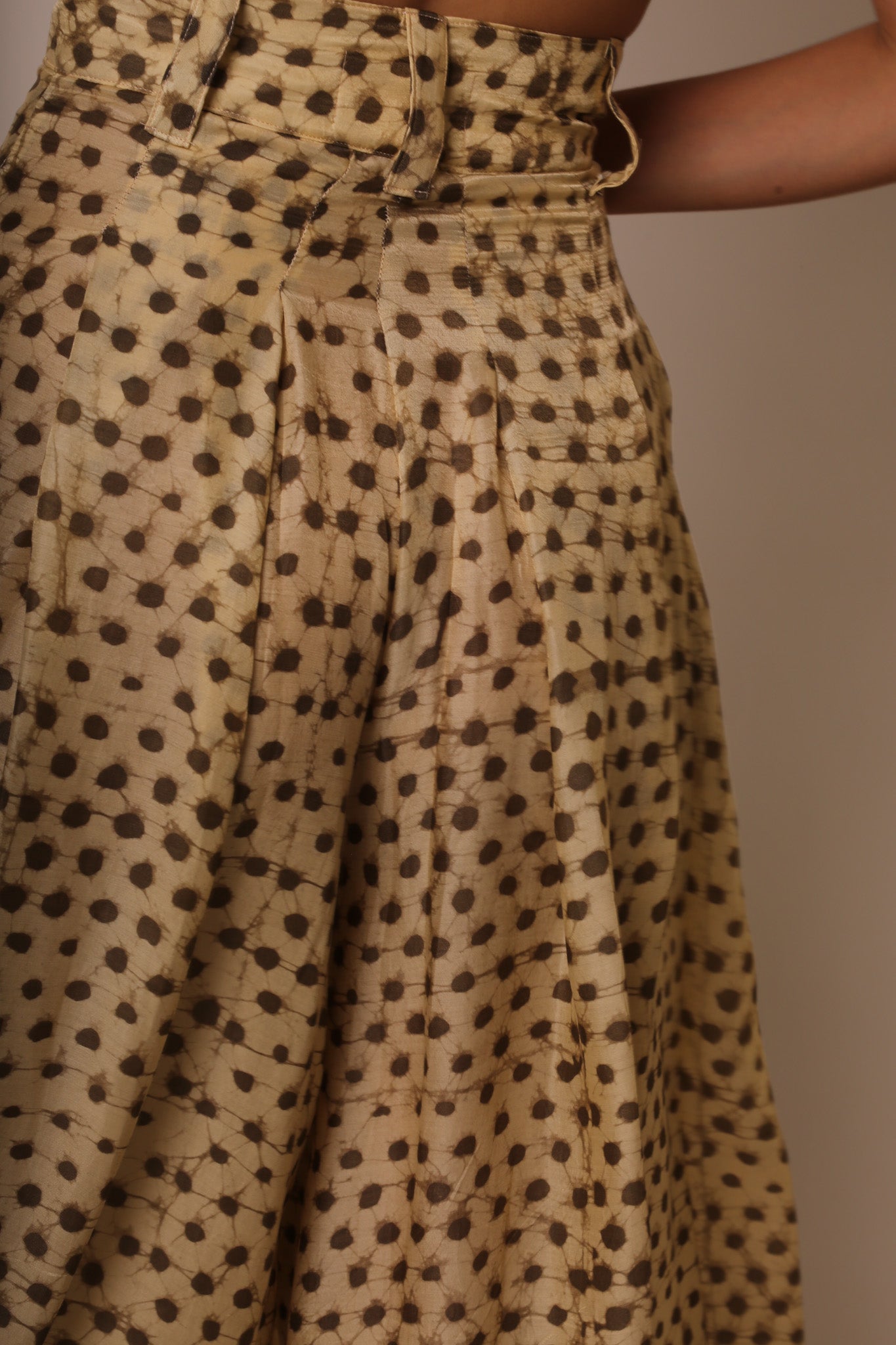 WIDE LEG SILK PANTS PENNY - MOMO STUDIO BERLIN - Berlin Concept Store - sustainable & ethical fashion