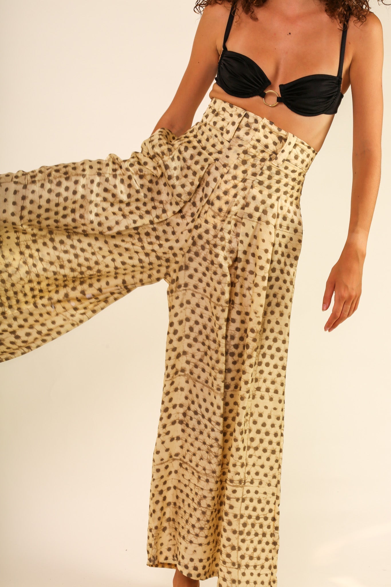 WIDE LEG SILK PANTS PENNY - MOMO STUDIO BERLIN - Berlin Concept Store - sustainable & ethical fashion