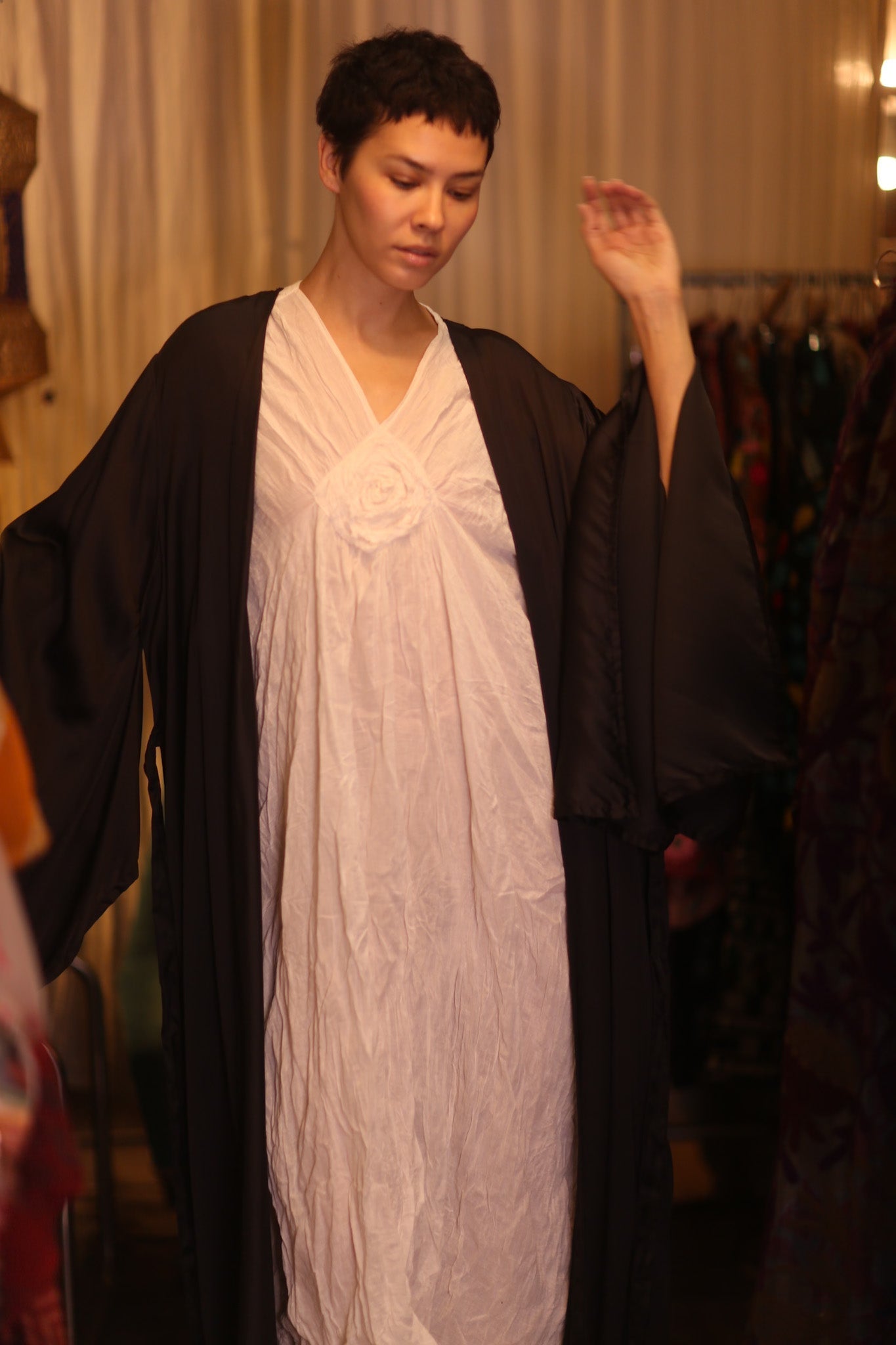 WING KIMONO PINA SOLID BLACK - MOMO STUDIO BERLIN - Berlin Concept Store - sustainable & ethical fashion