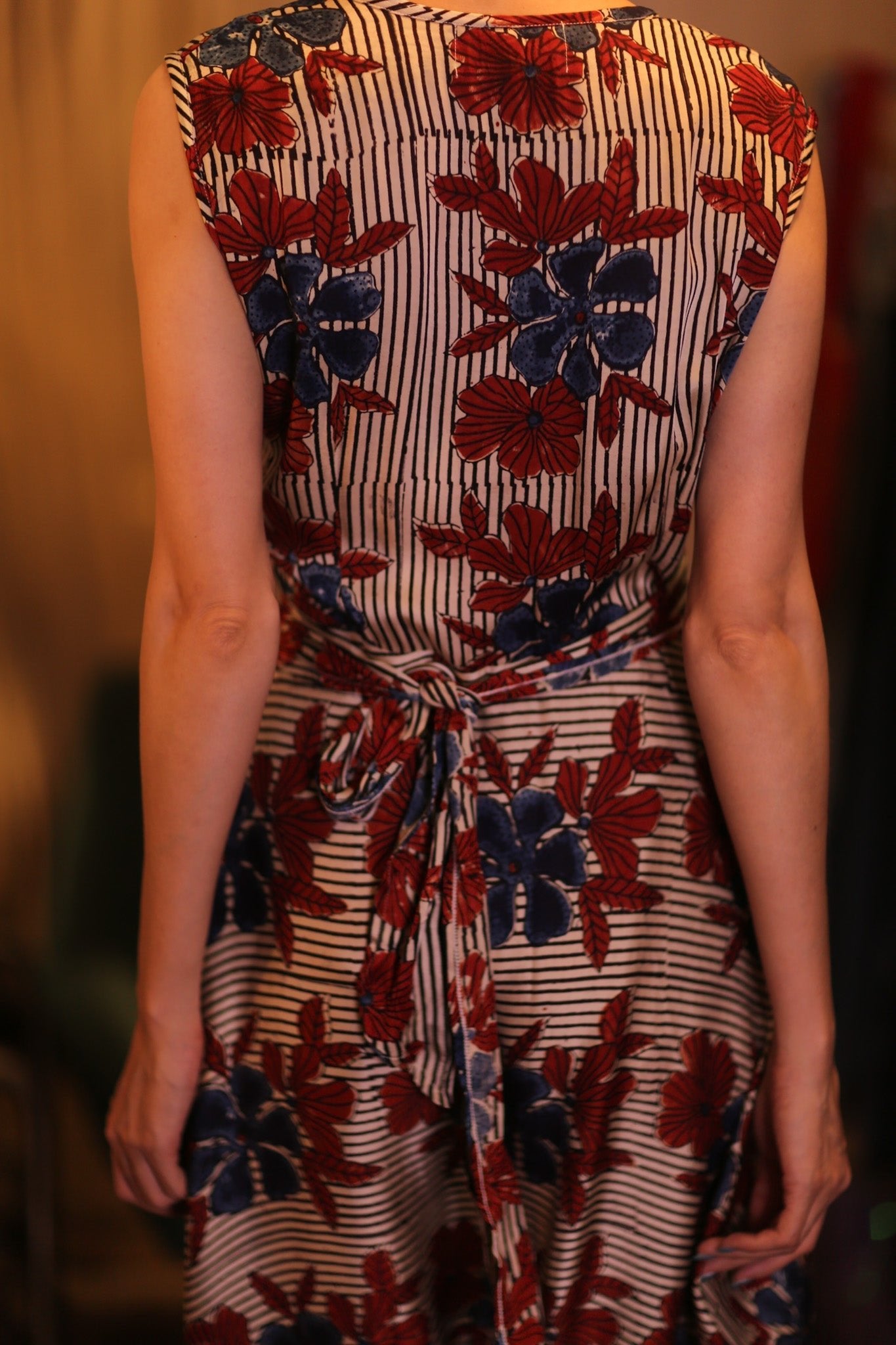 WRAP SILK GABRIELE SAIN - MOMO STUDIO BERLIN - Berlin Concept Store - sustainable & ethical fashion